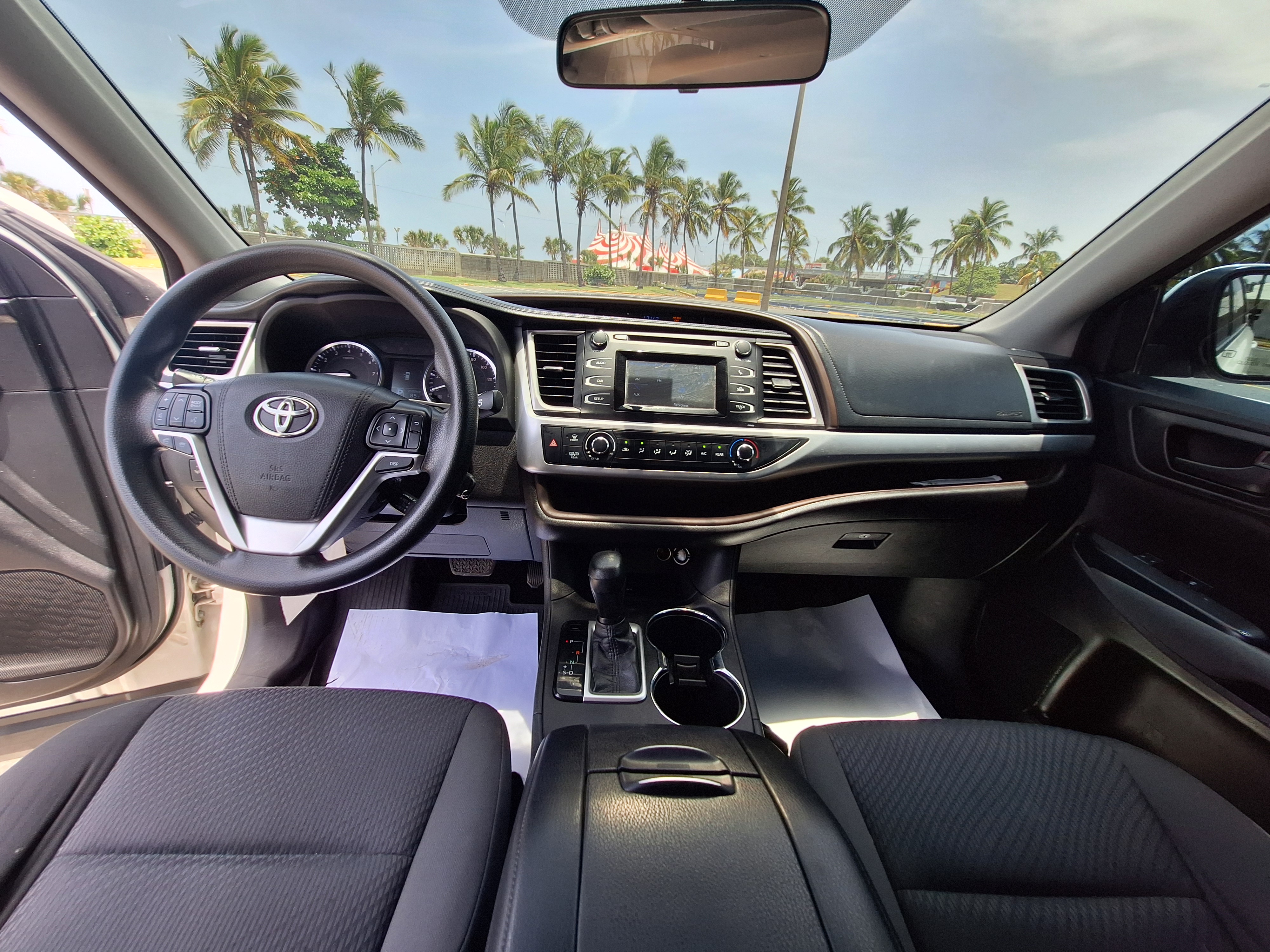 jeepetas y camionetas - Se Vende Toyota Highlander LE 2015 0