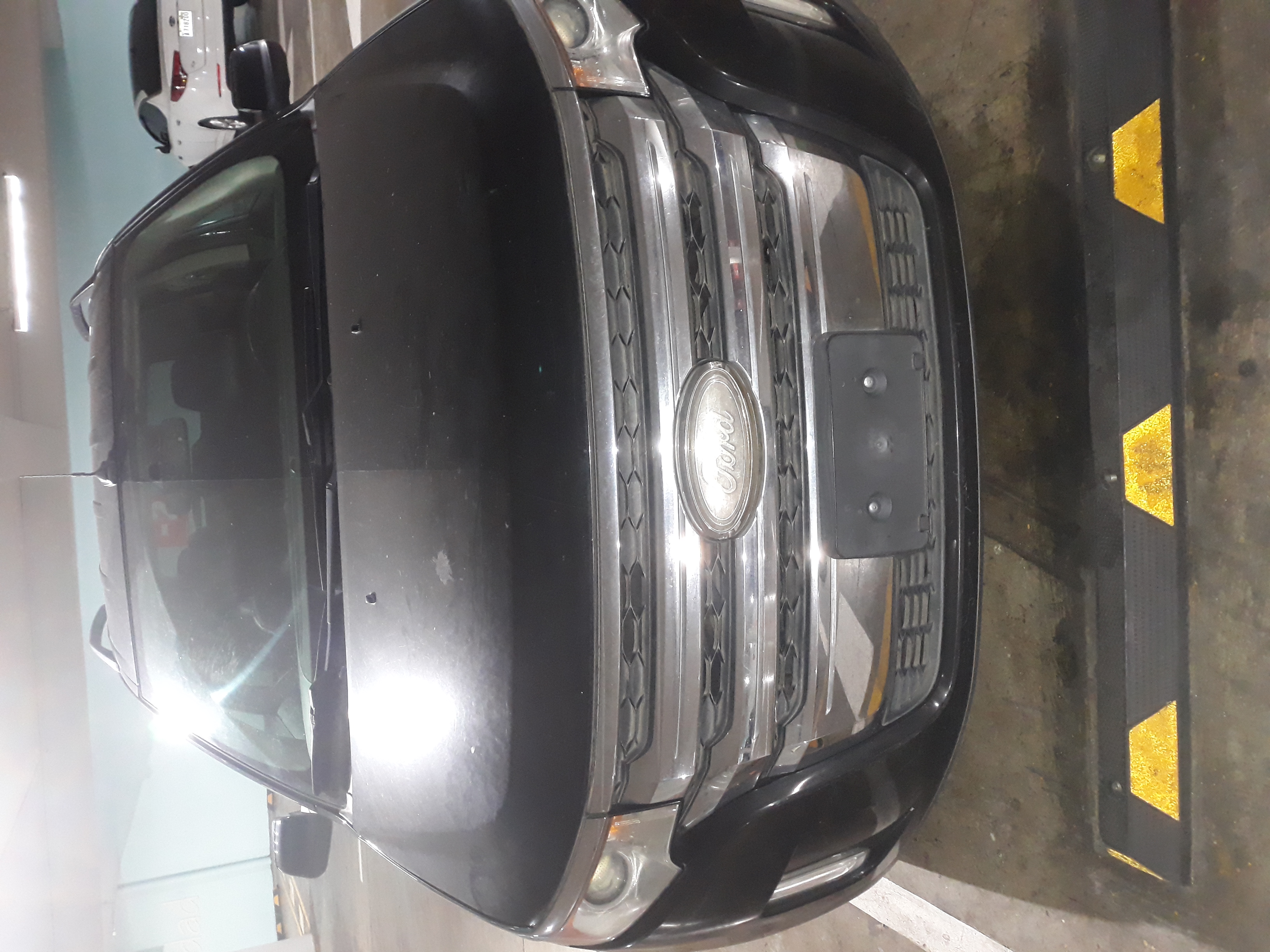 jeepetas y camionetas - Ford Edge SEL 2013 en buenas condiciones 2
