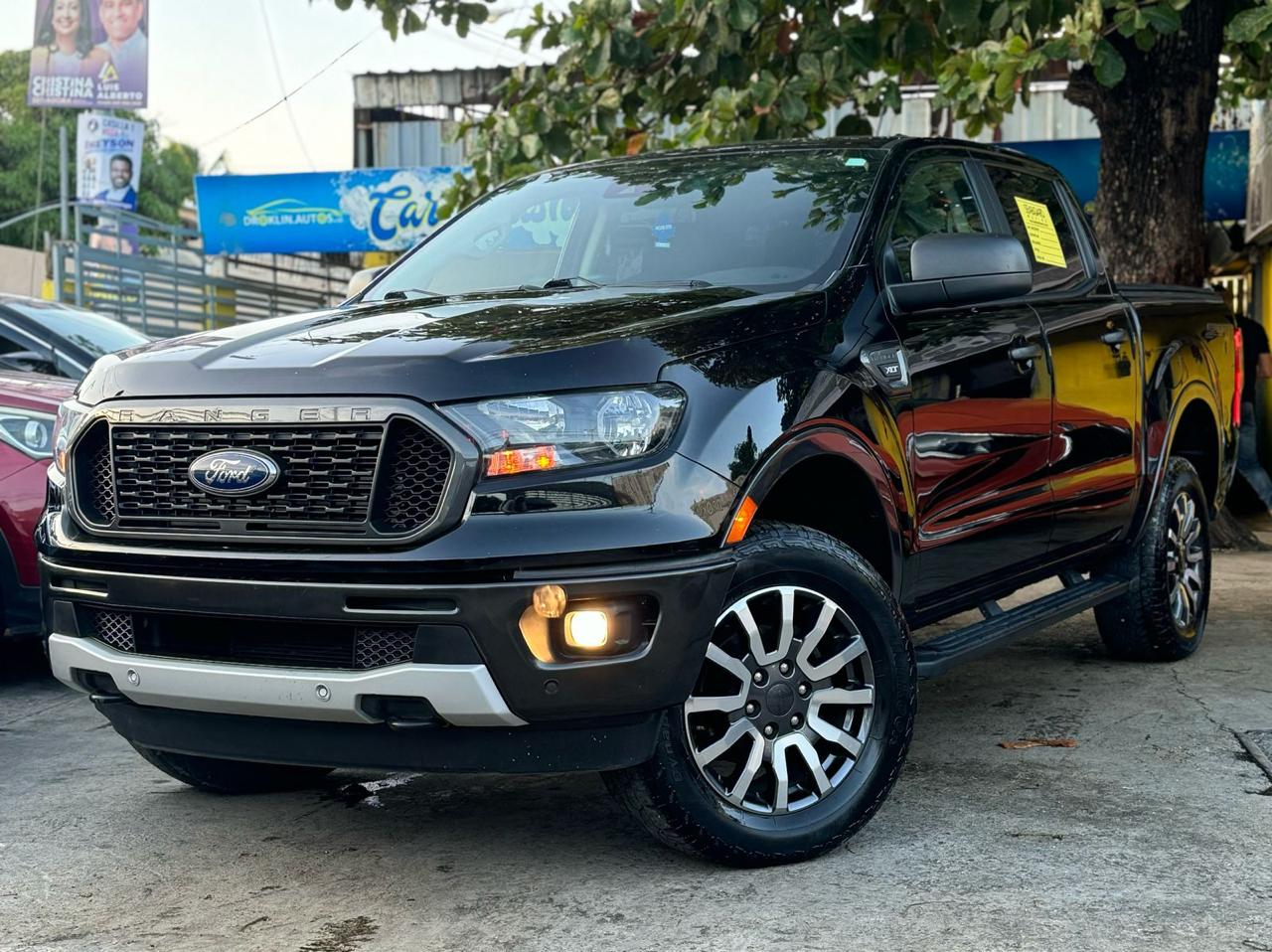 jeepetas y camionetas - FORD RANGER XLT 2