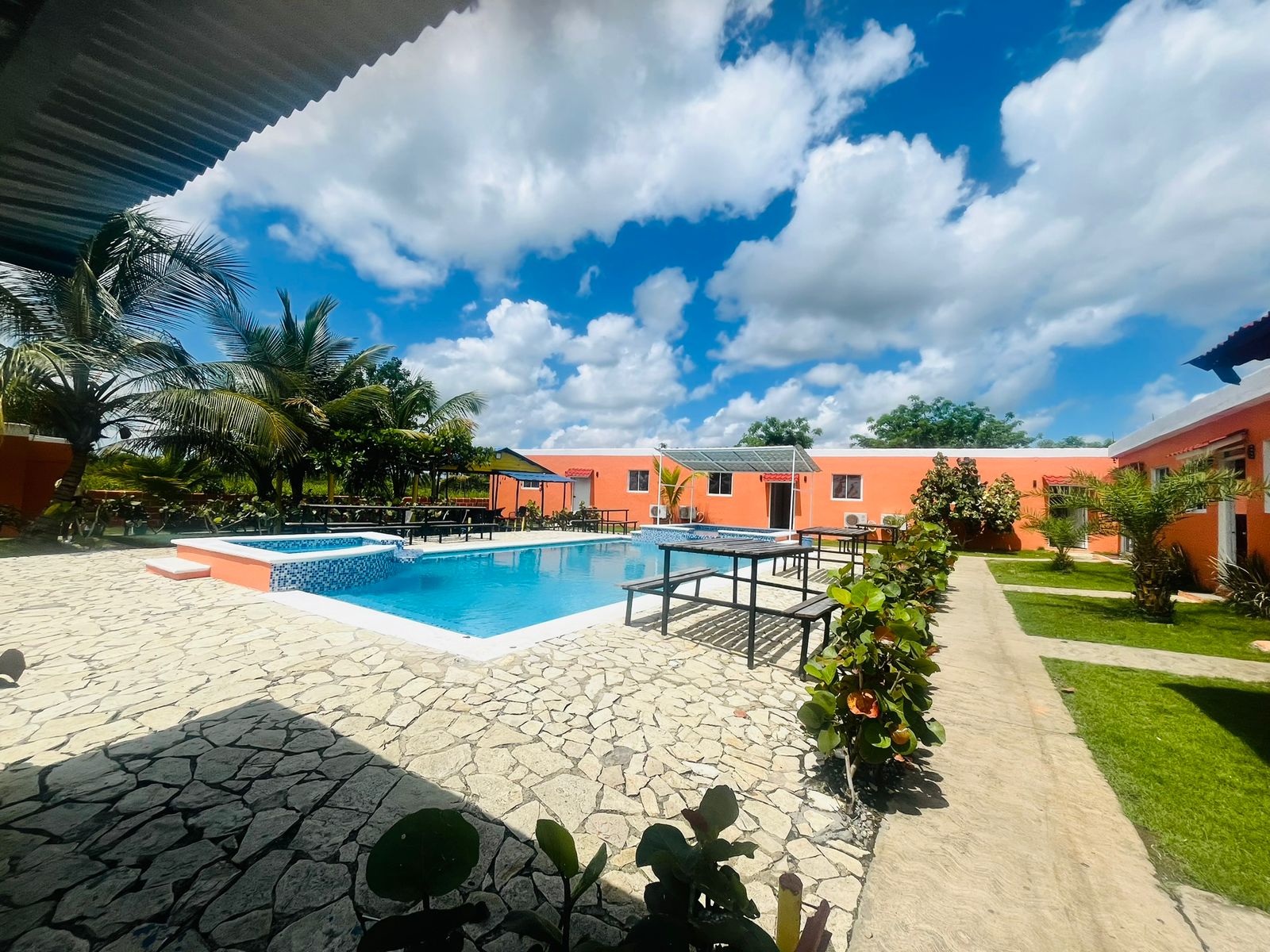 casas vacacionales y villas - Rento para 20 pax - Villa Rancho Cololmbia 4 habs  0