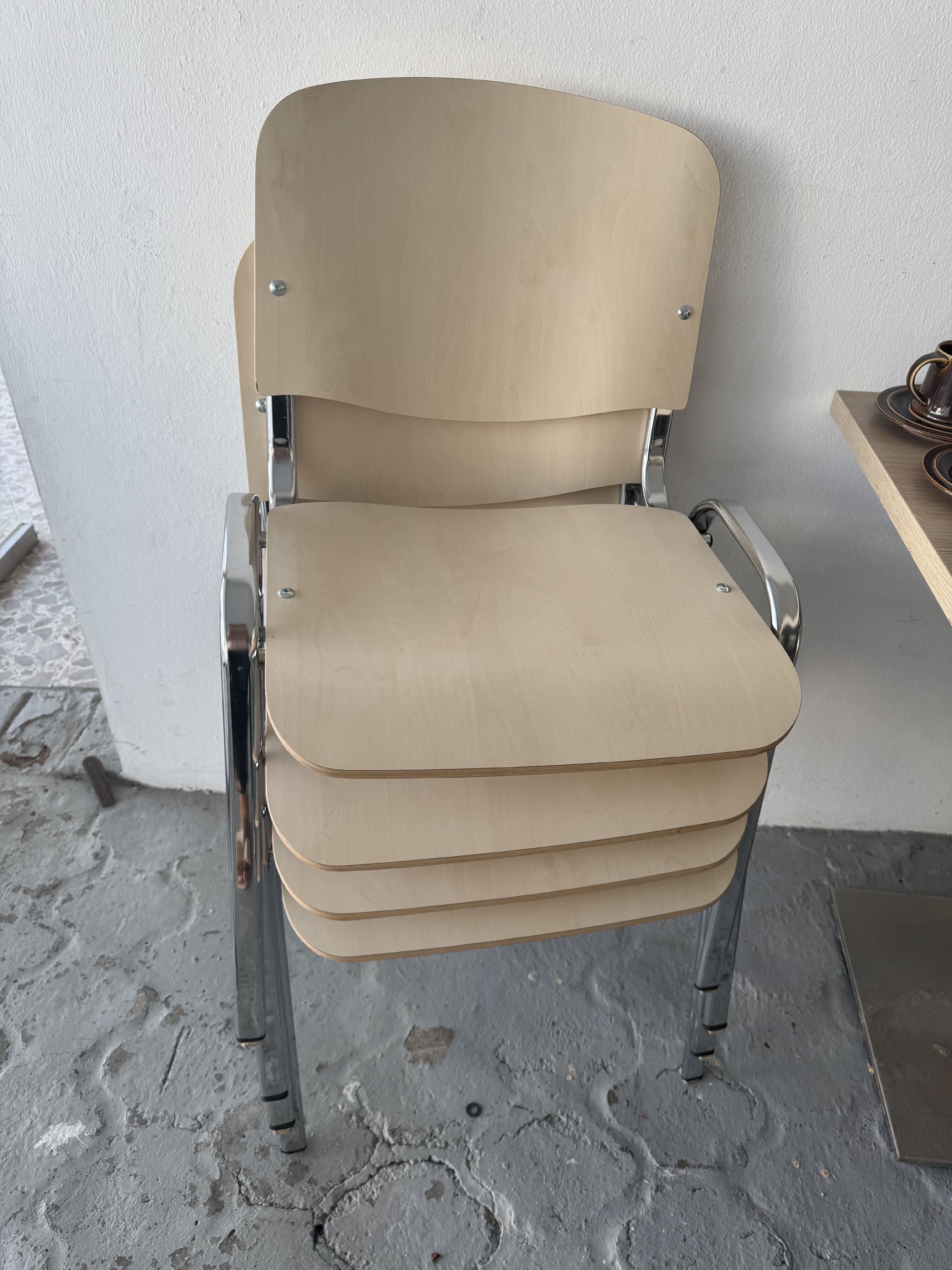 muebles y colchones - sillas diferentes modelos. cada una a 1,500 pesos por unidad.  3