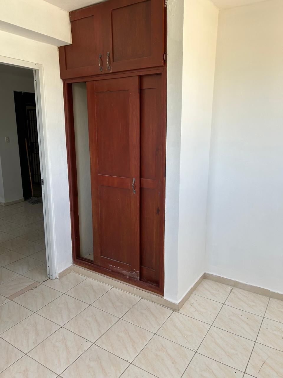 apartamentos - Se alquila en Ens. Quisqueya. 1