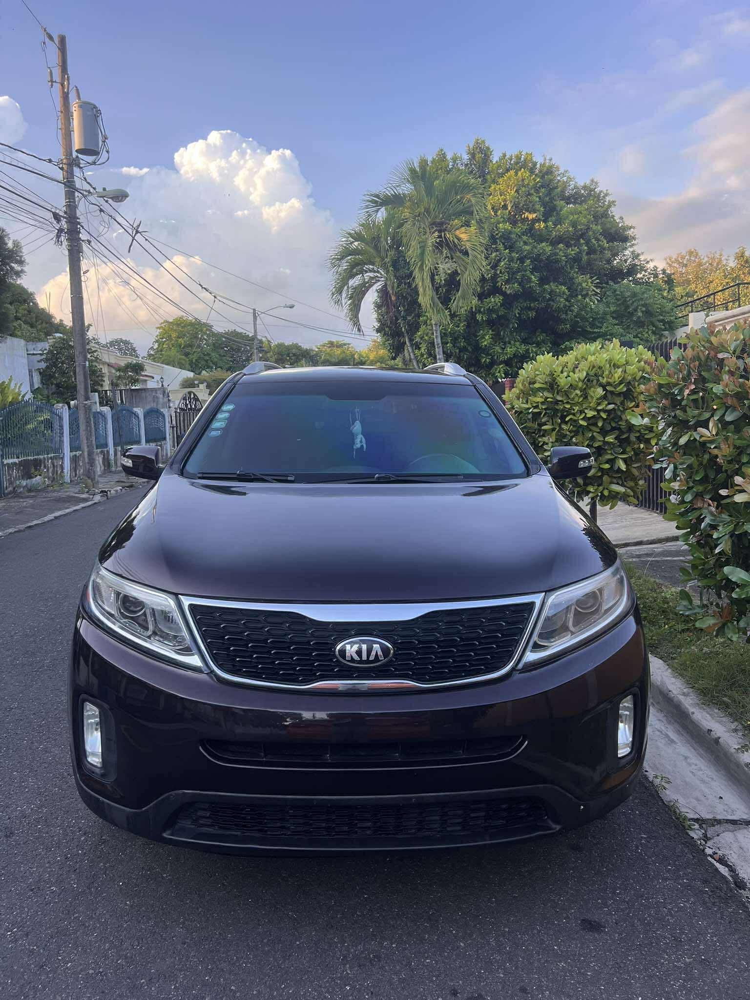 jeepetas y camionetas - Kia Sorento LX 2015 0