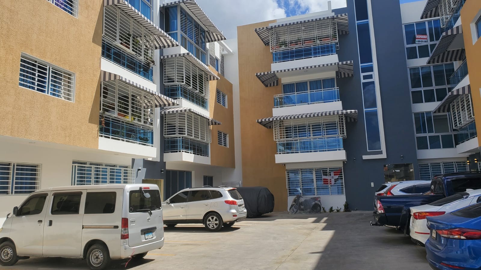 apartamentos - Apartamento tipo Penhouse, Autopista San Isidro/Ecológica 