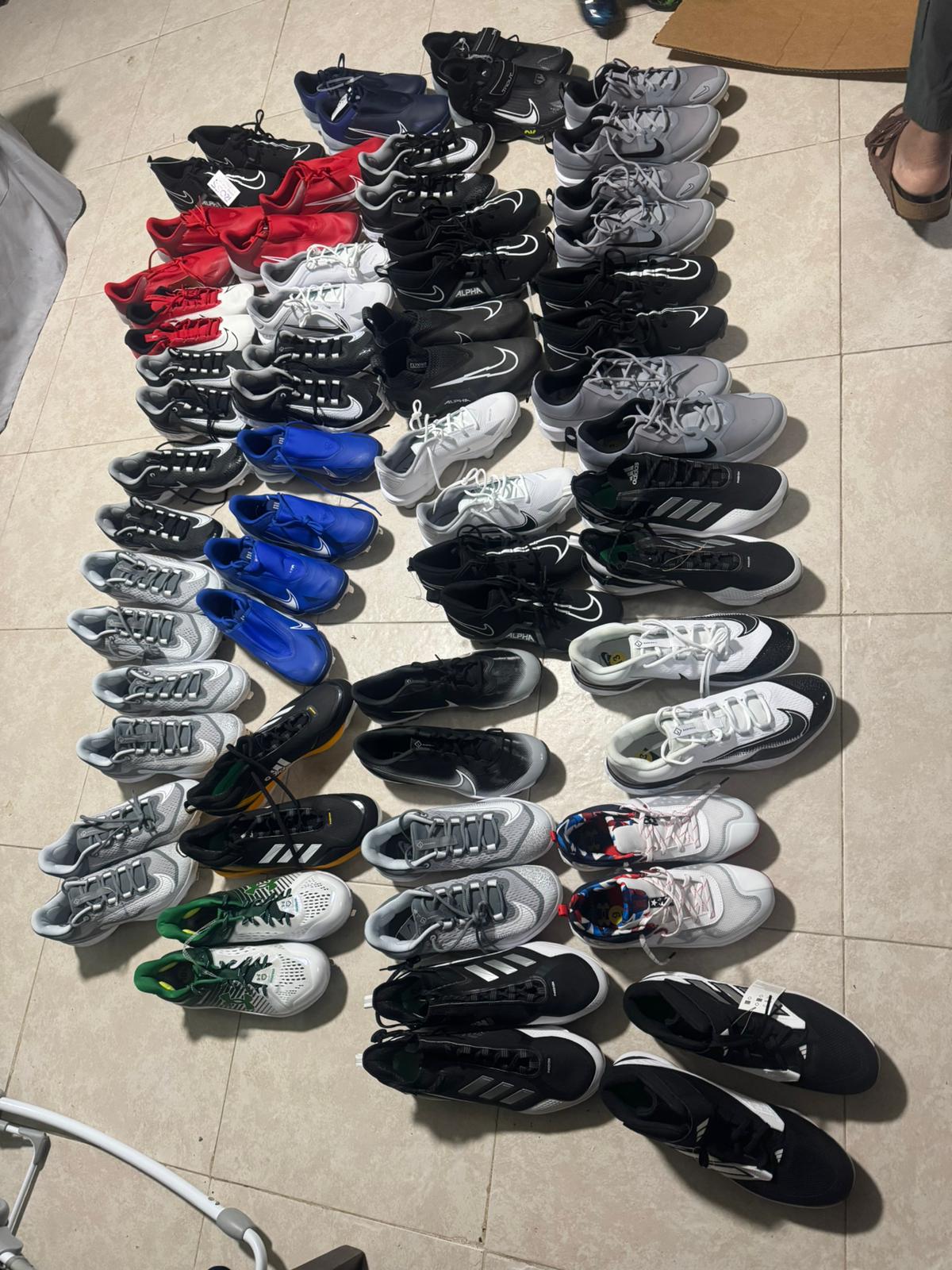 deportes - diferentes modelos de zapatillas  3