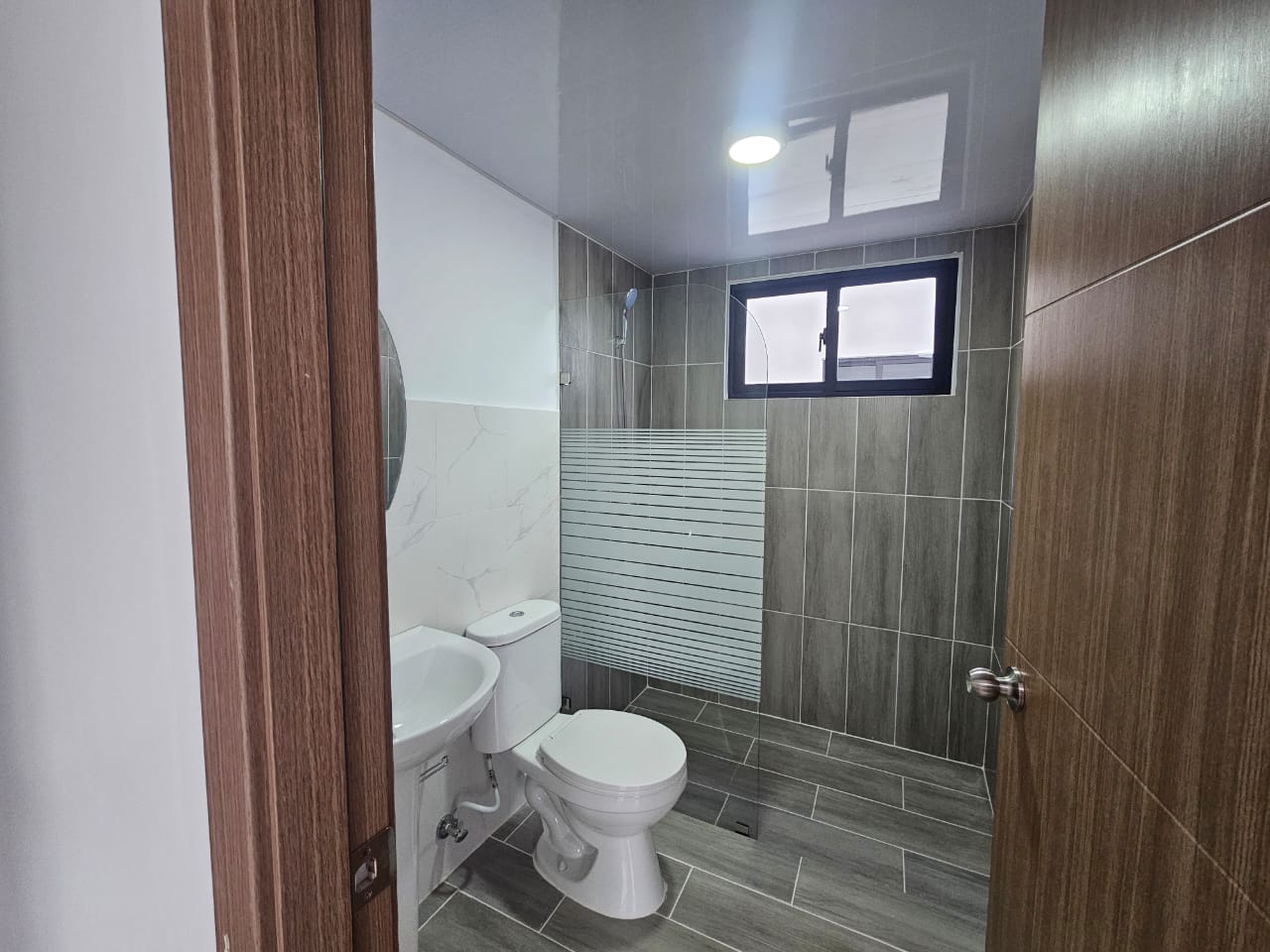 apartamentos - Renta Apartamento con Linea Blanca a Estrenar Epic 6