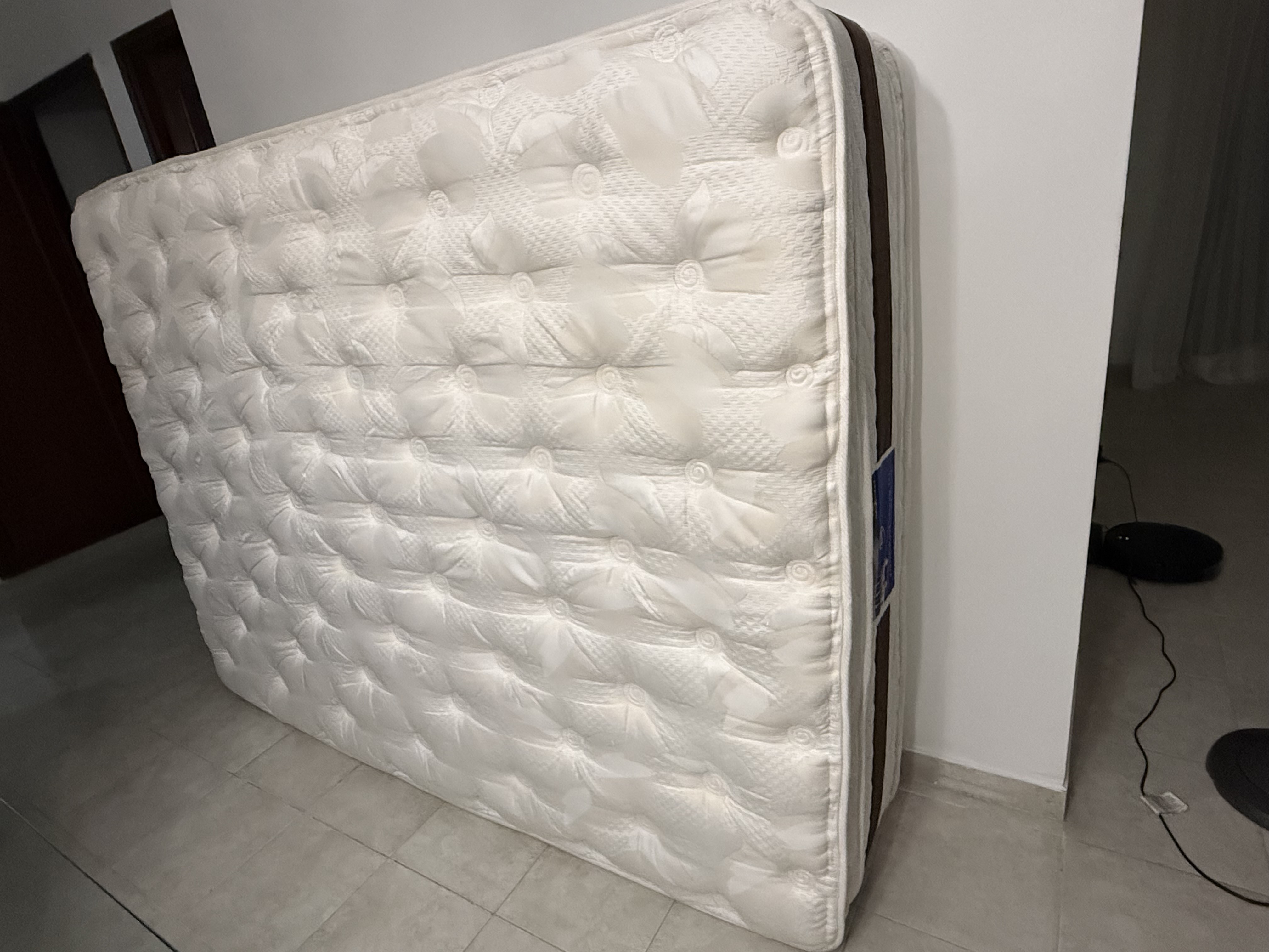 muebles y colchones - COLCHÓN QUEEN SERTA ACCORD XL 0