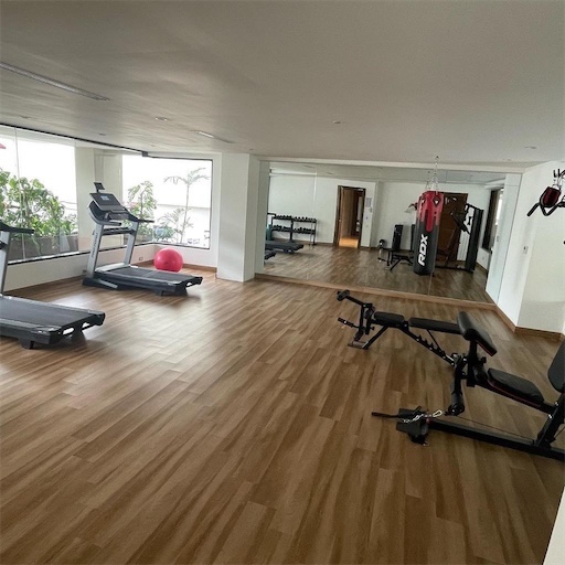 apartamentos - Venta de apartamento en el ensanche paraíso D.Ñ. Con 208 mts y piscina 3