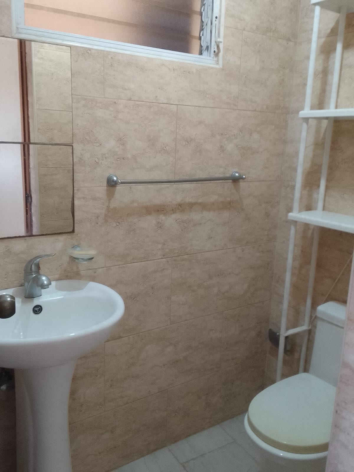 apartamentos - vendo apartamento en la Avenida Independencia  5