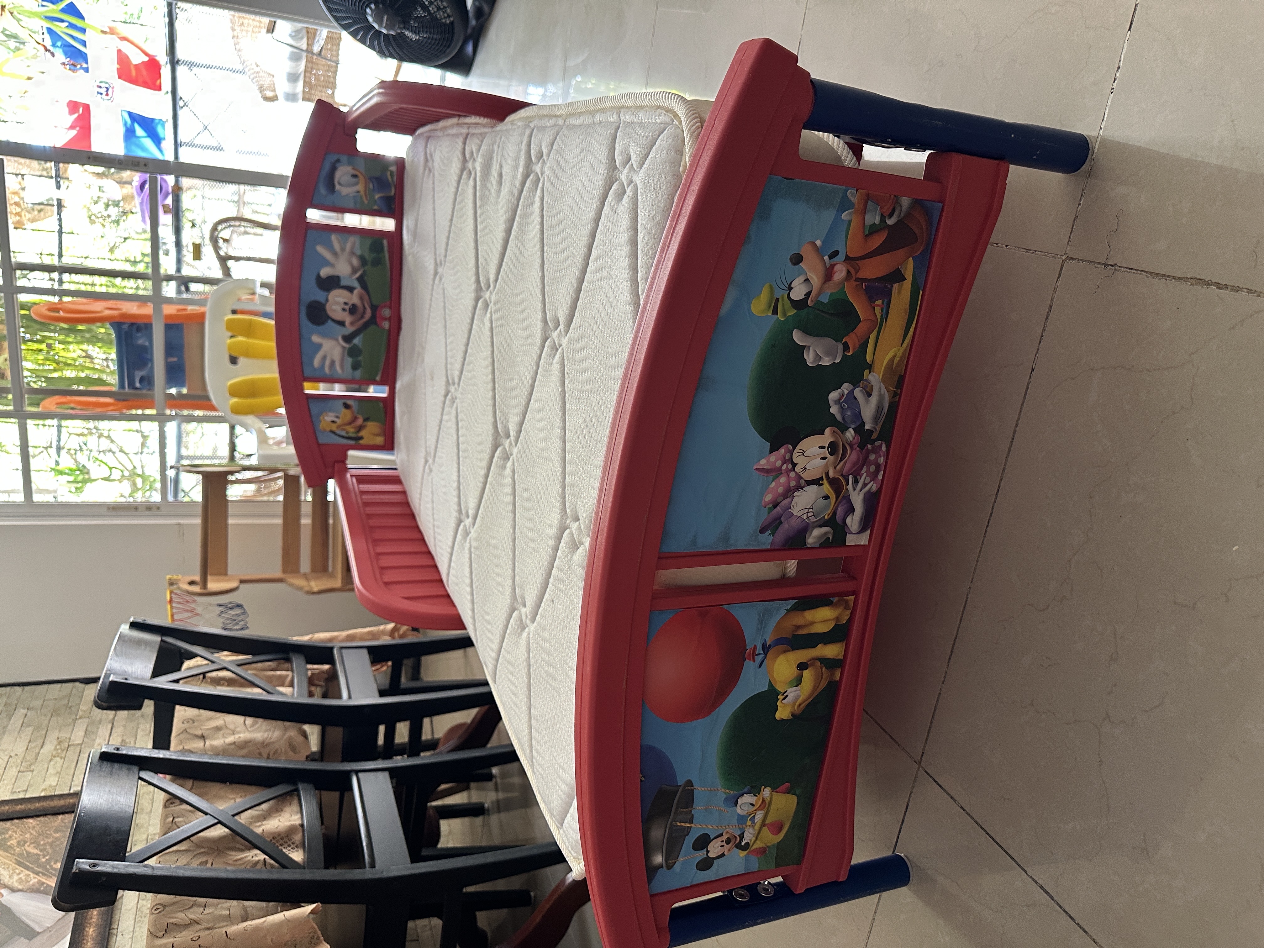 muebles - cama Micky Mouse 3