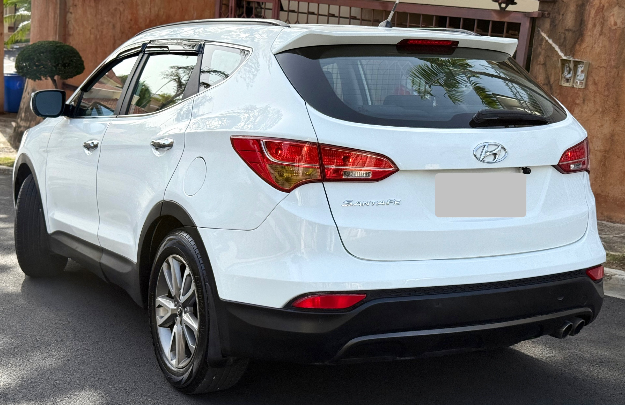 jeepetas y camionetas - Hyundai Santa Fe Motor Dohc 3 Filas 4x2 2013 2