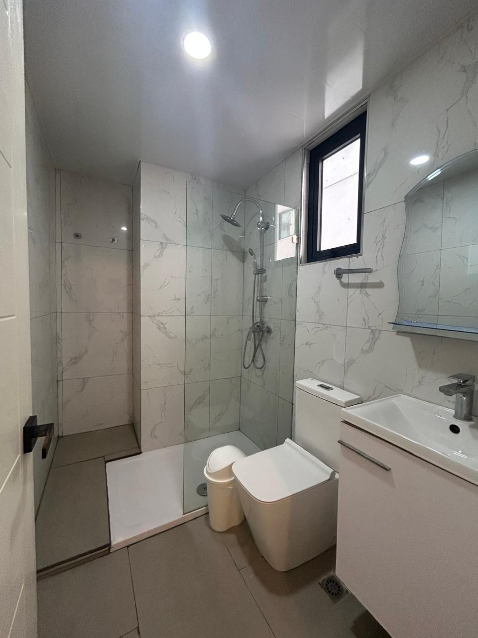 apartamentos - Apartamento 2hab en alquiler en Evaristo Morales 7