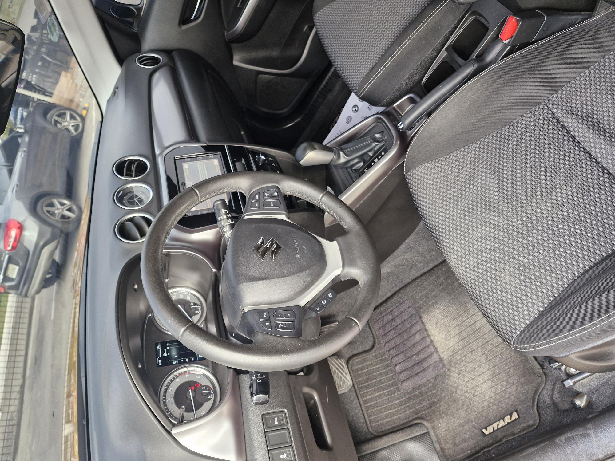 jeepetas y camionetas - SUZUKI VITARA 2020 SE VENDE POR MOTIVOS DE VIAJES 3