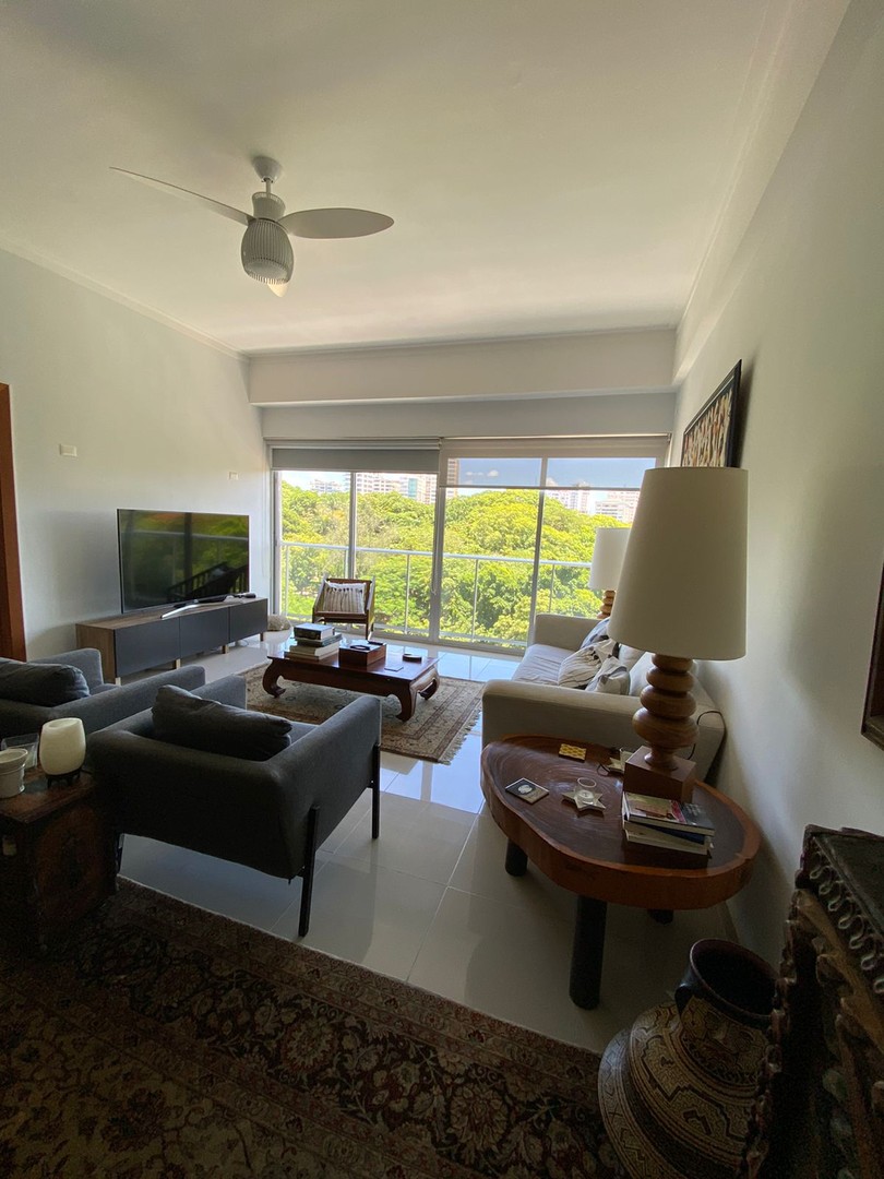 apartamentos - Se Vende Amplio Apartamento Con Una Hermosa Vista Hacia El Parque Iberoamericano 1