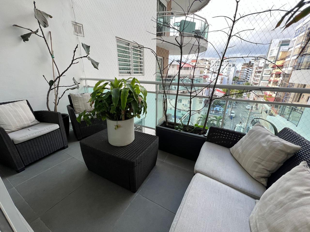 apartamentos - Apt. En venta en Urb. Real 191 mts2 168 mts2 neto  3