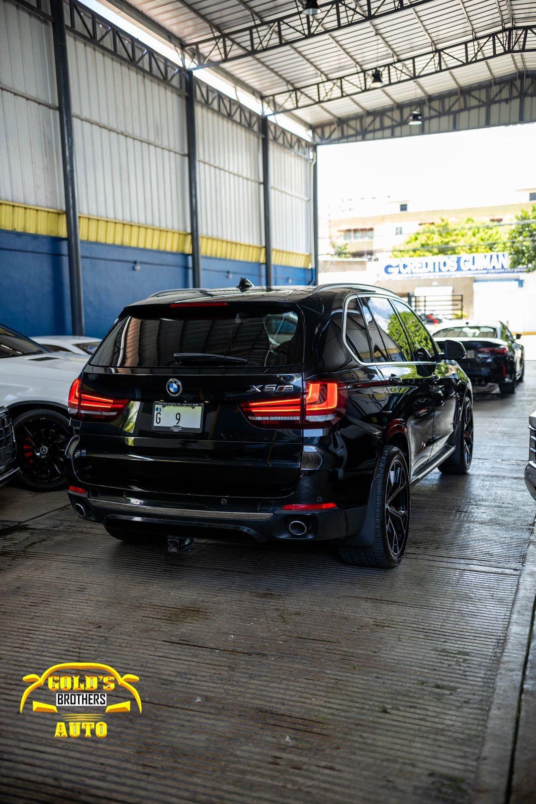jeepetas y camionetas - BMW X5 Xdrive35i 2014 Clean Carfax 4