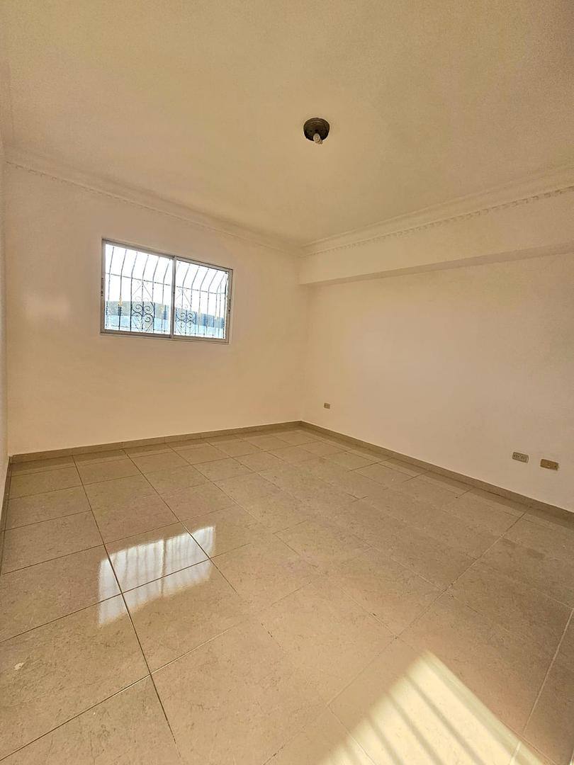 apartamentos - Apartamento ubicado en el tranquilo sector Colinas de Los Ríos.  5