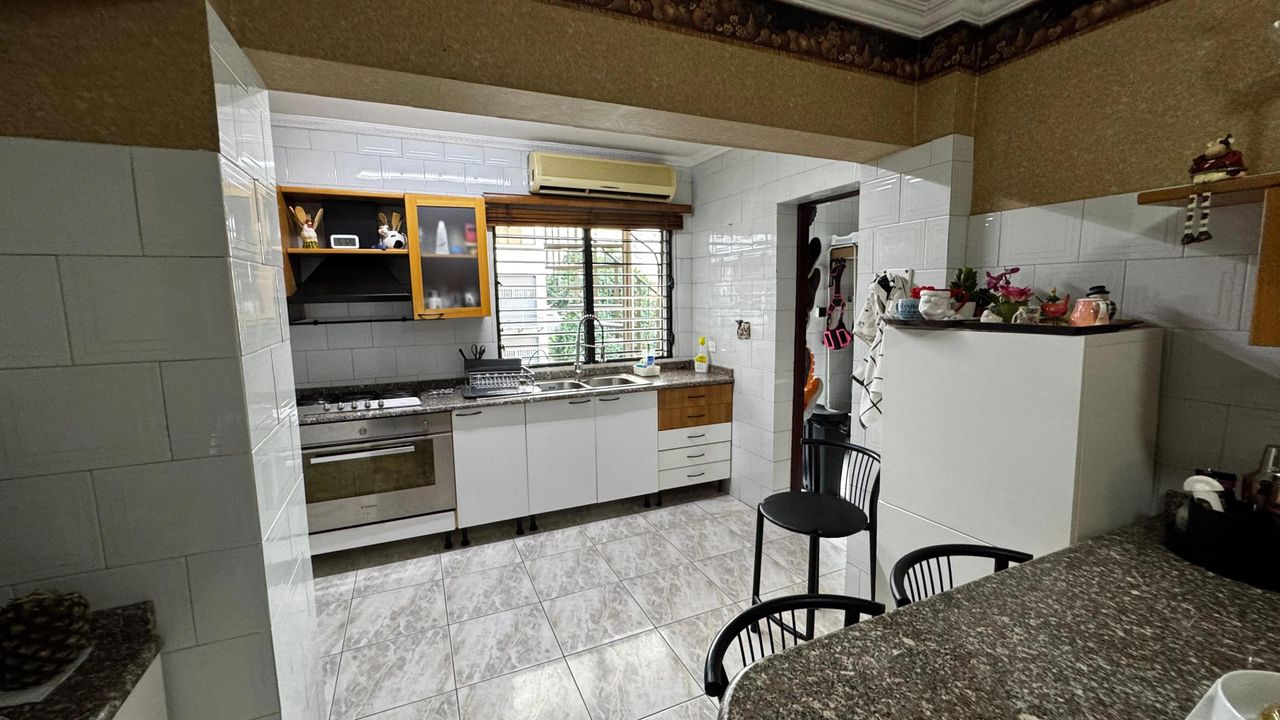 apartamentos - En venta apartamento de 4 habitaciones, Serralles  0