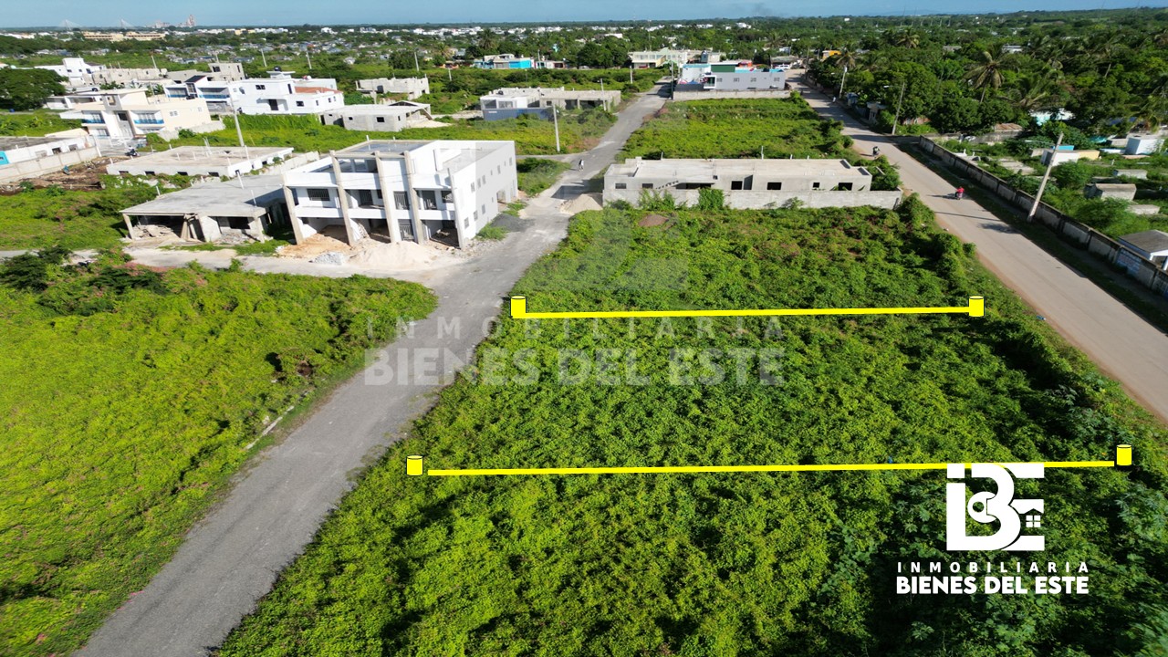 solares y terrenos - Solar Con 316 Metros en el Desarrollado y Completo Residencial Marina 4