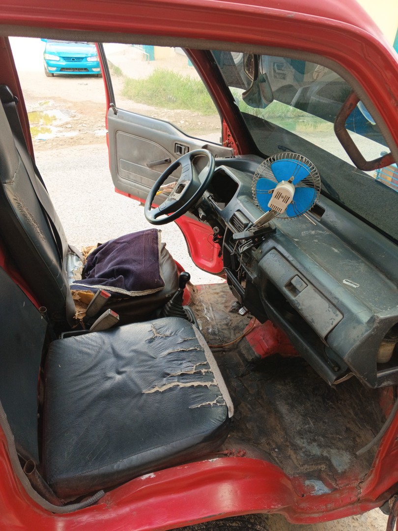 jeepetas y camionetas - Vehículo Honda tipo van, en condiciones, disponibilidad 24/7 4