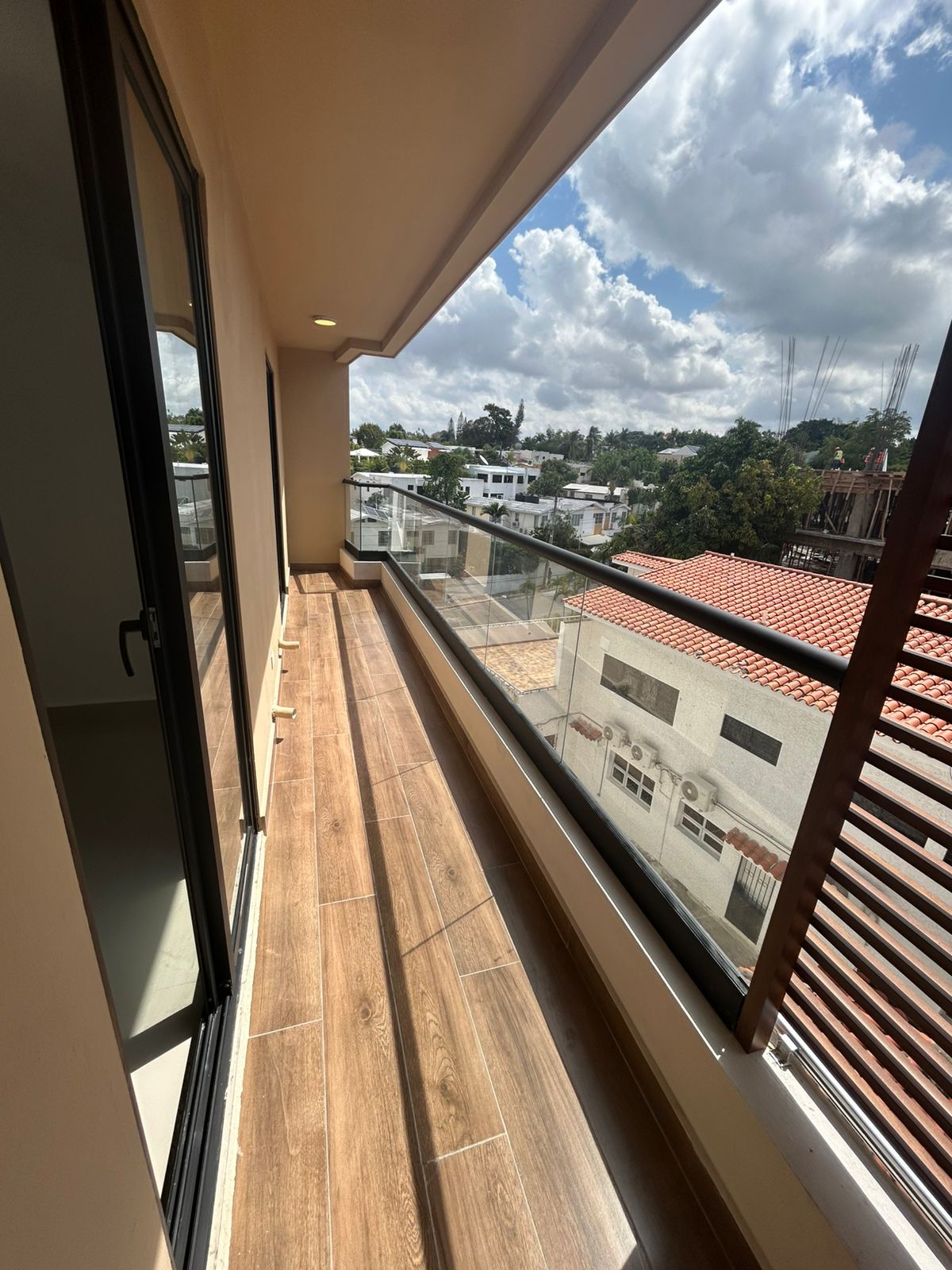 apartamentos - ALQUILO APART. A ESTRENAR EN ARROYO HONDO  5
