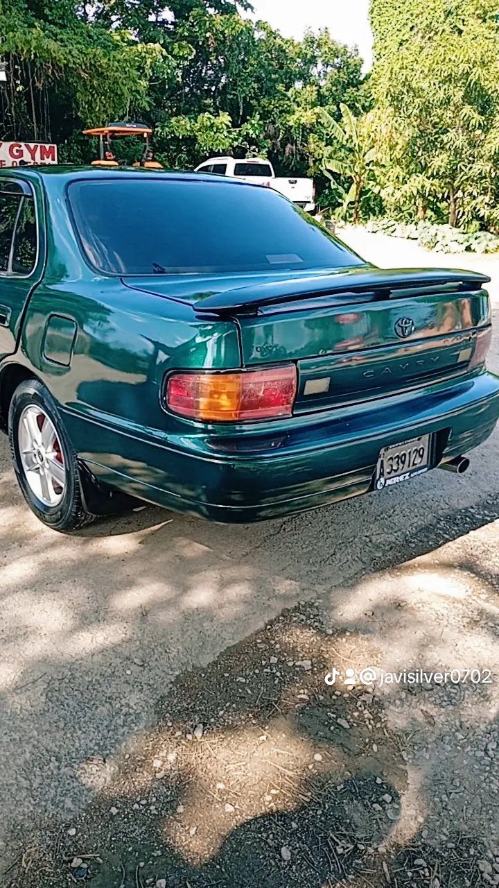 carros - Vendo Toyota camry 93 170,000 negociable en muy bu 8