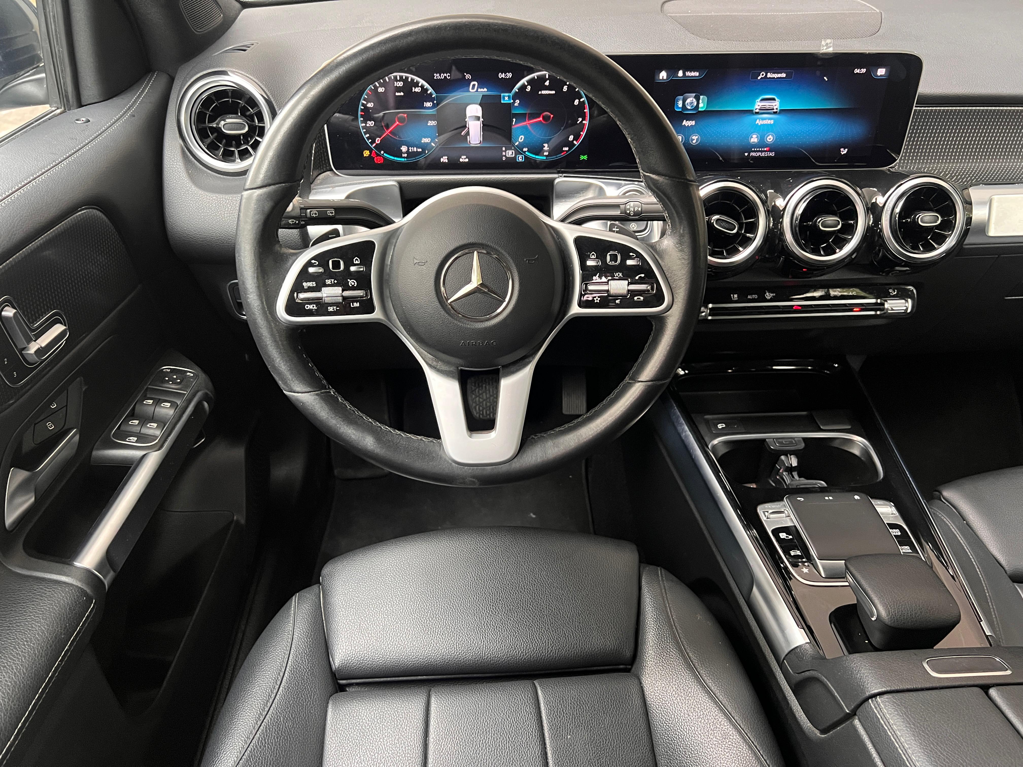 jeepetas y camionetas - Mercedes Benz Clase GLB 200 2020 1