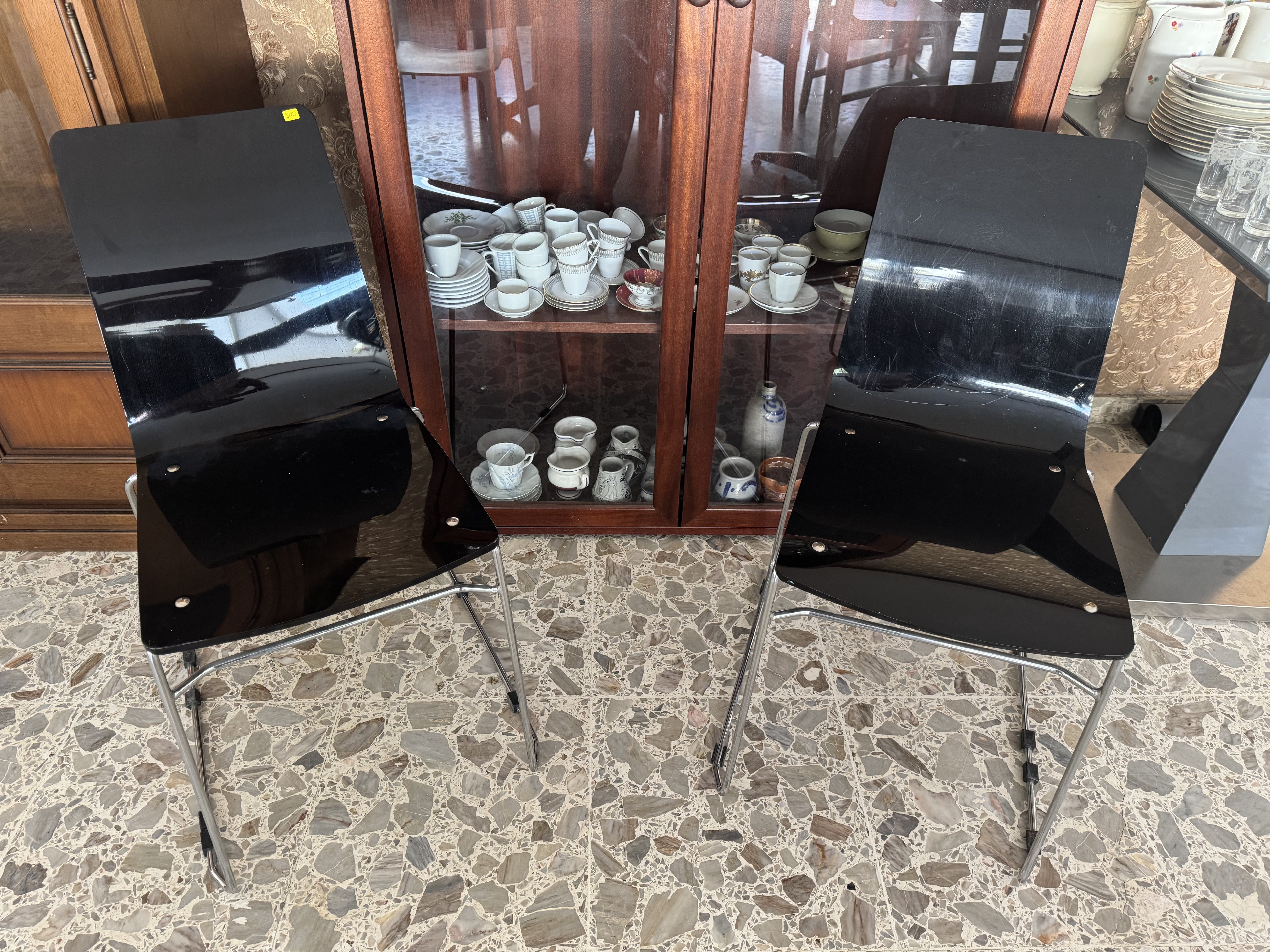 muebles y colchones - sillas diferentes modelos. cada una a 1,500 pesos por unidad.  4