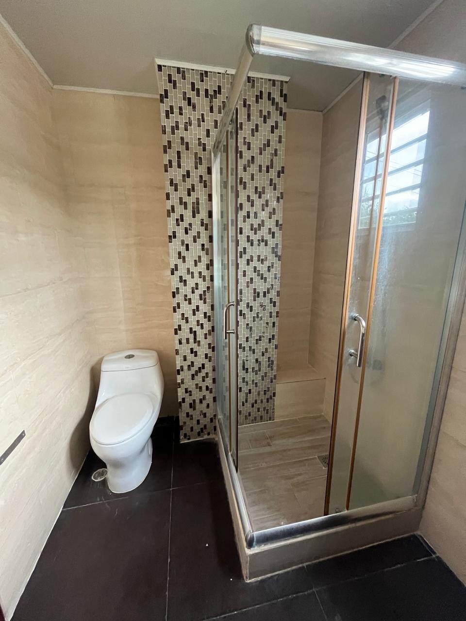 apartamentos - ALQUILO MODERNO APARTAMENTO AMUEBLADO en Bella Vista!
 4