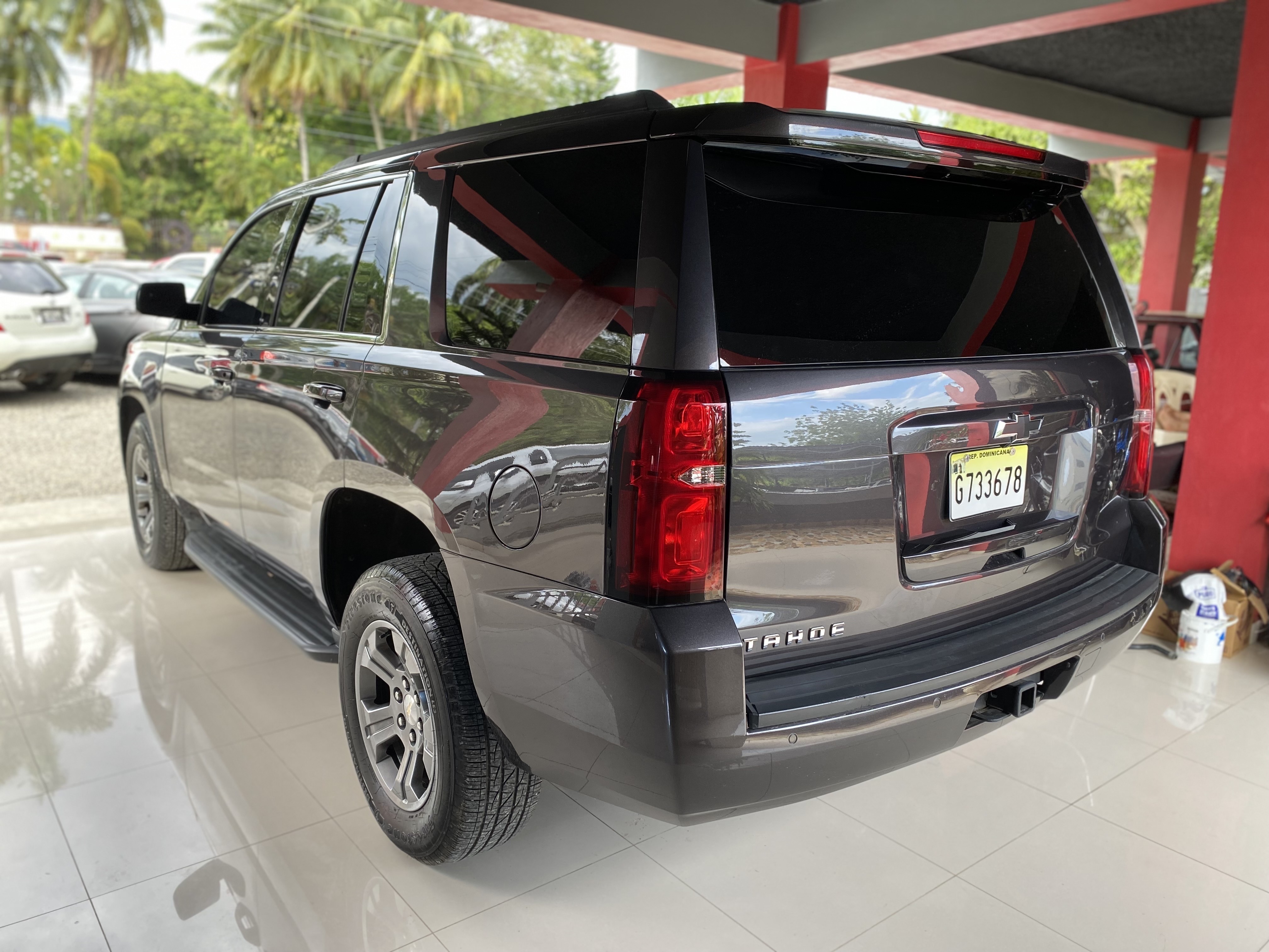 jeepetas y camionetas - CHEVROLET TAHOE 2018 3