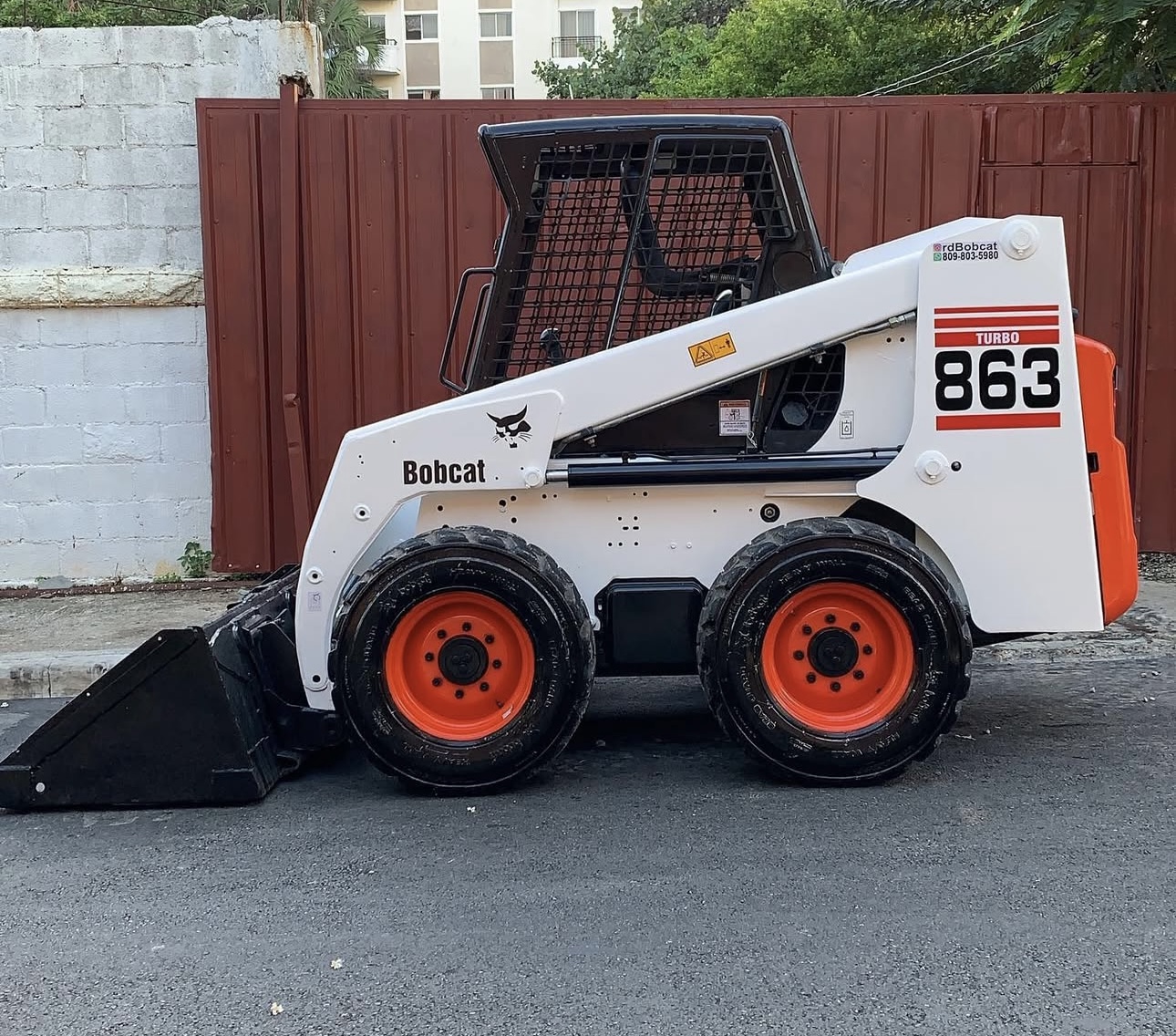 camiones y vehiculos pesados - Minicargador Marca Bobcat 0