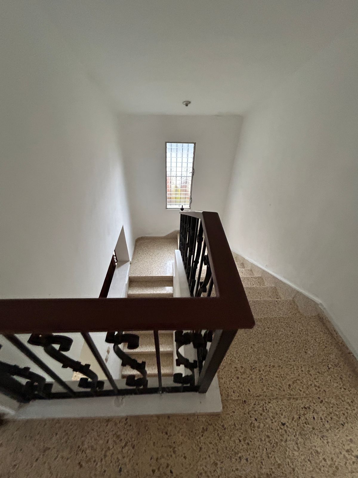 casas - ¡EN VENTA! 🏡✨ Casa de 2 niveles en Los Restaurado 4