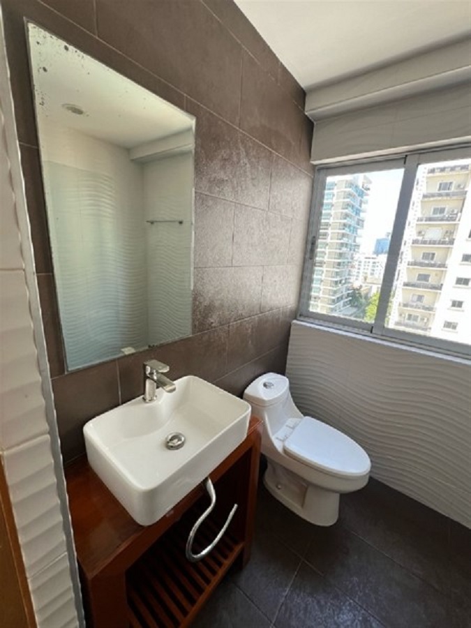 apartamentos - Apartamento en Piantini de 2 habitaciones Piso 8 6