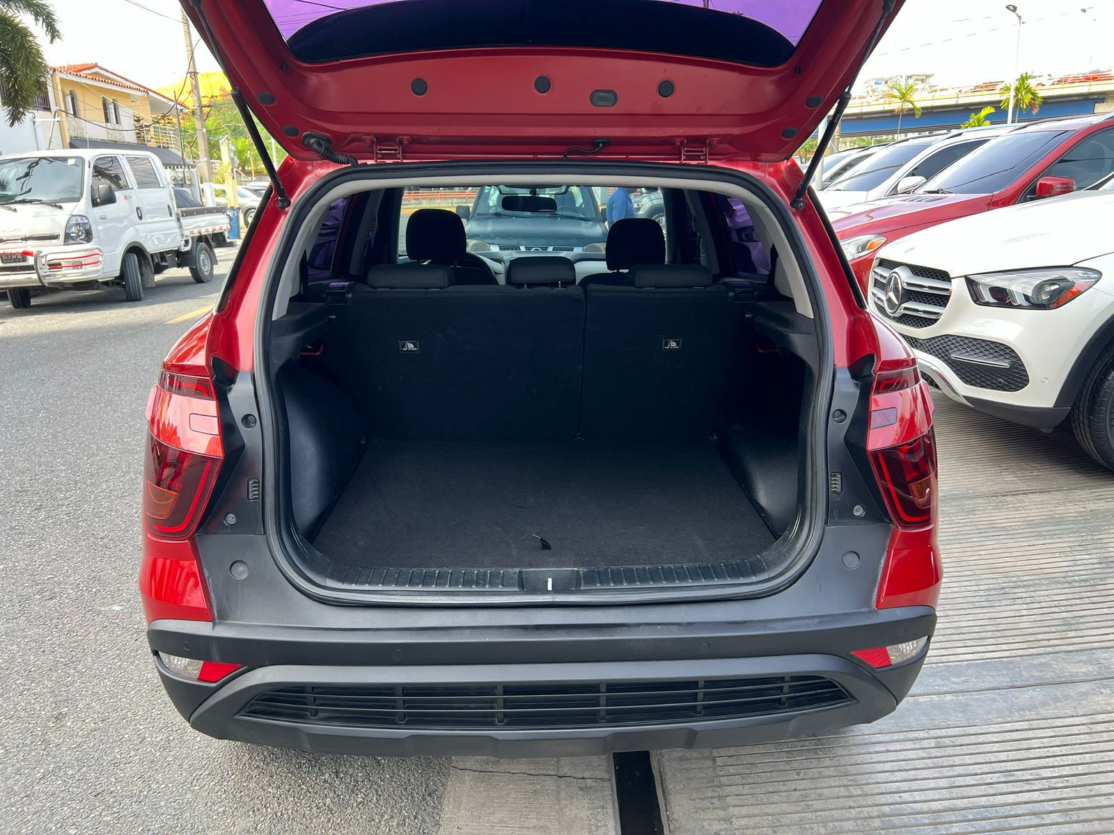jeepetas y camionetas - HYUNDAI CANTUS 2022  9