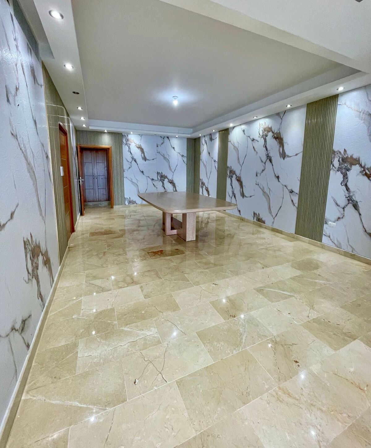 apartamentos - Apartamento en Piantini Piso 10  0