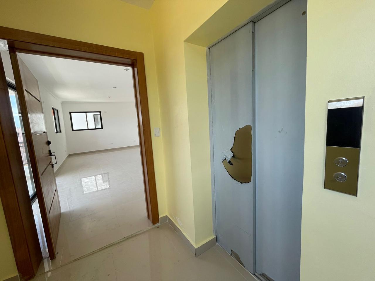 apartamentos - Venta de apartamento en Ensanche isabelita 4