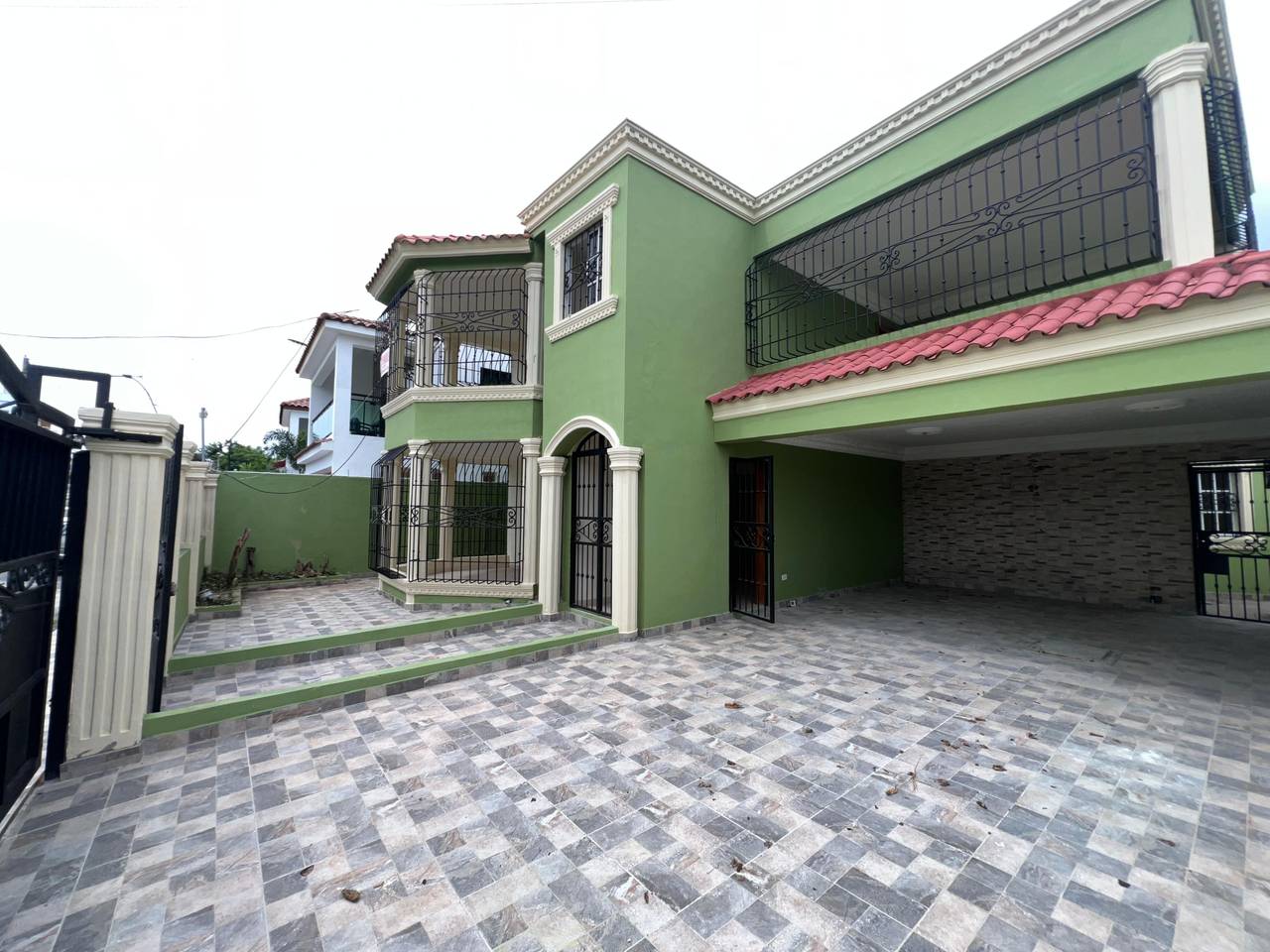 casas - Se vende casa de dos niveles Prado Oriental  6