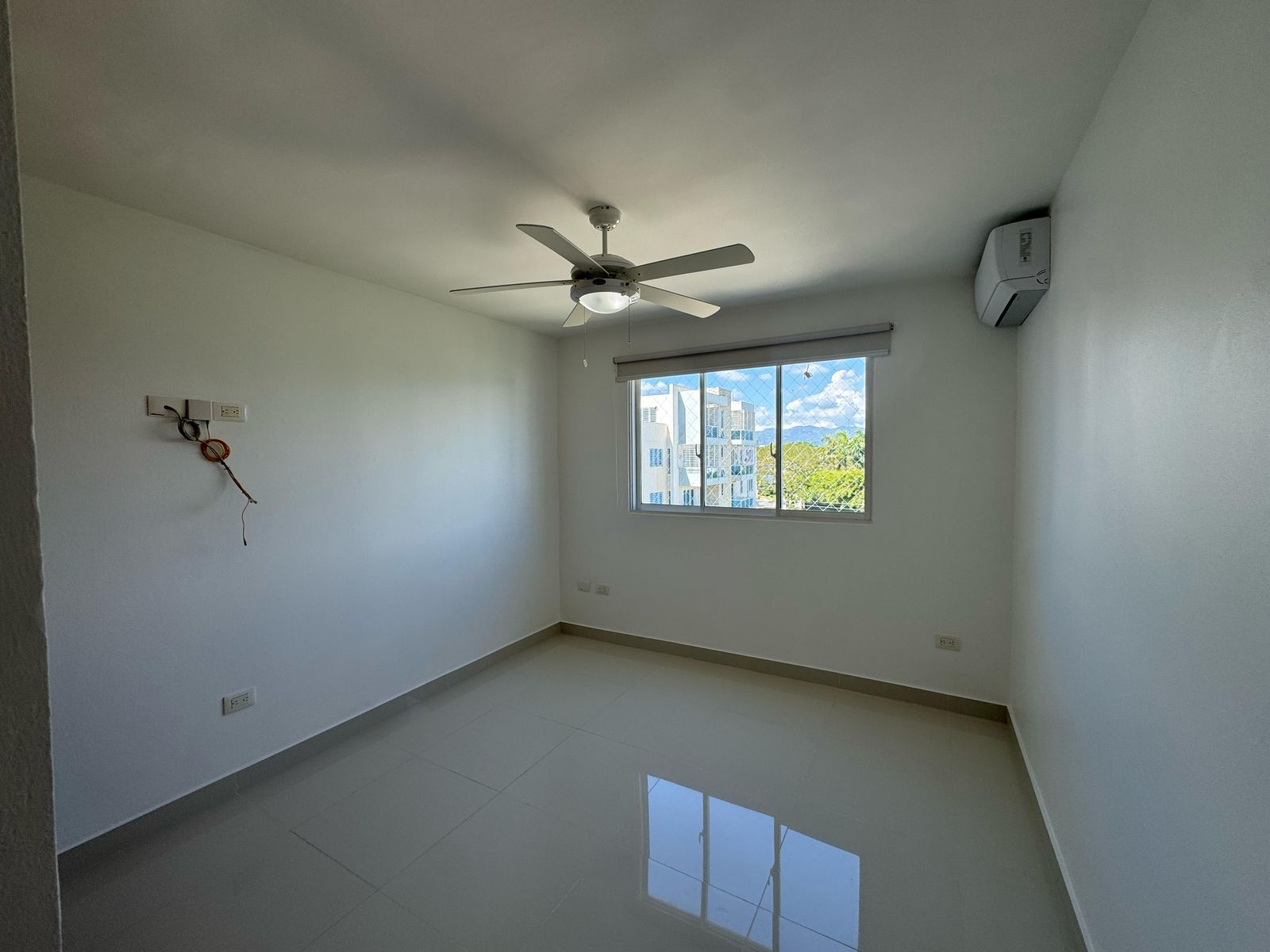 apartamentos - Alquiler hermoso apartamento en Residencial Loira 7