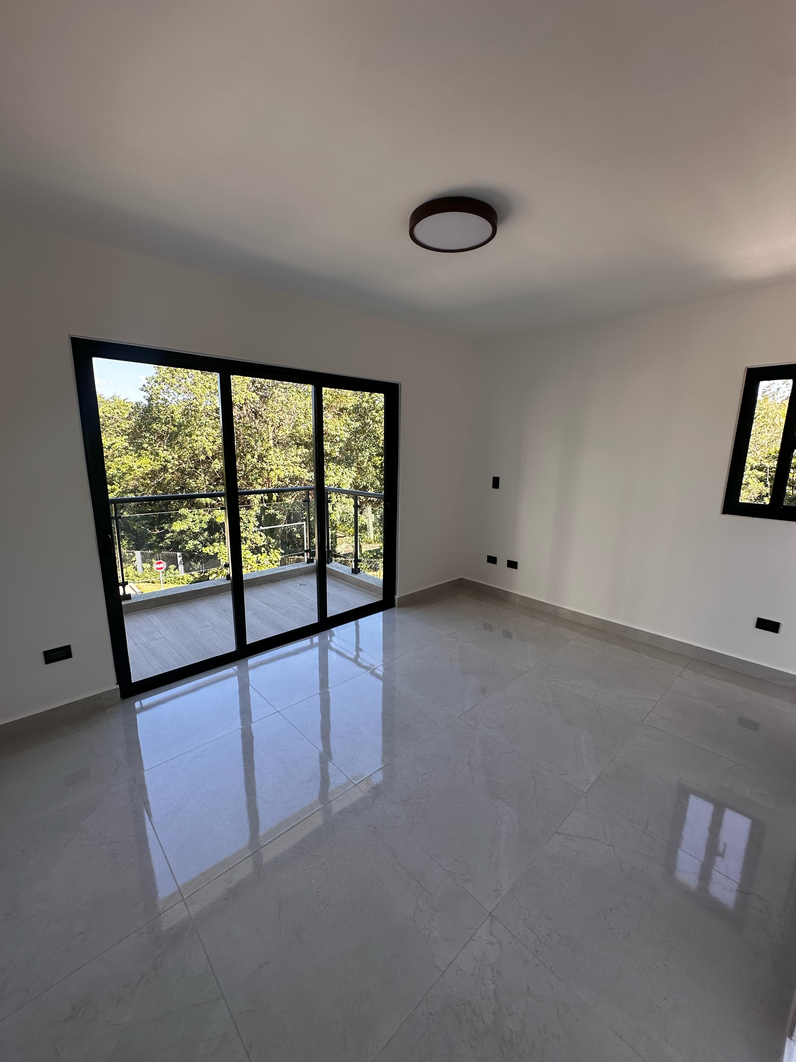apartamentos - Apartamento en Alquiler, Urb. Thomen  4