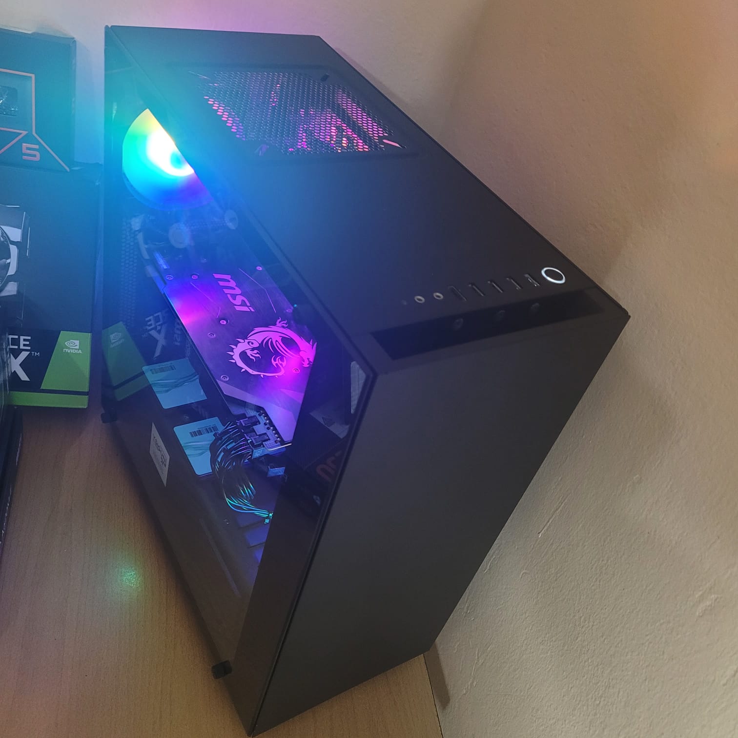 computadoras y laptops - CPU GAMER NUEVO PARA JUEGO Y EDICIONES DE VIDEOS 4