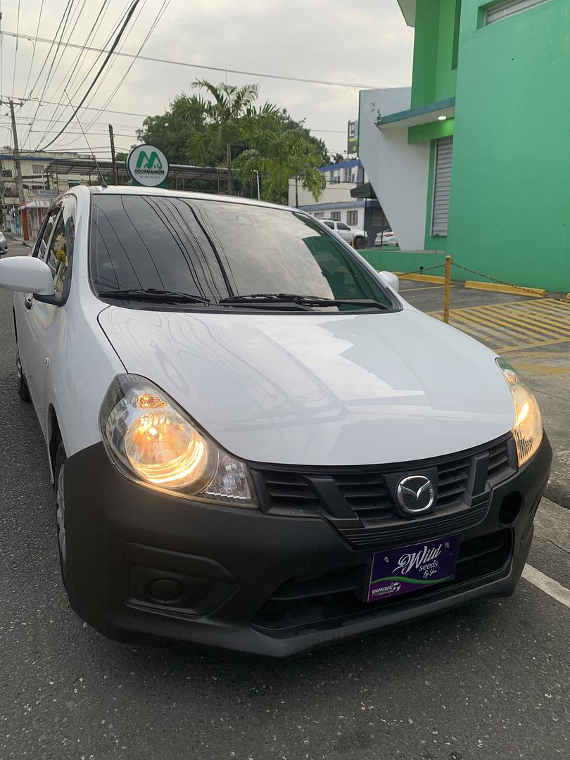 carros - Carro Mazda Familia Van 2018
 
 0