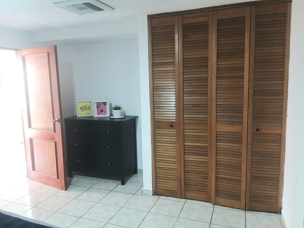 apartamentos - Alquiler Apartamento Amueblado de 2 Habitaciones, Naco, Santo Domingo 2
