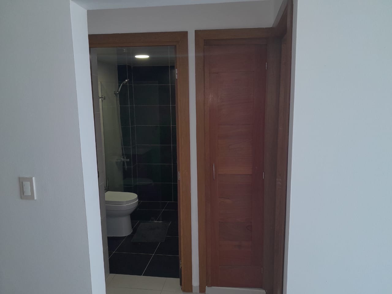 apartamentos - Se alquila en Bella vista 4