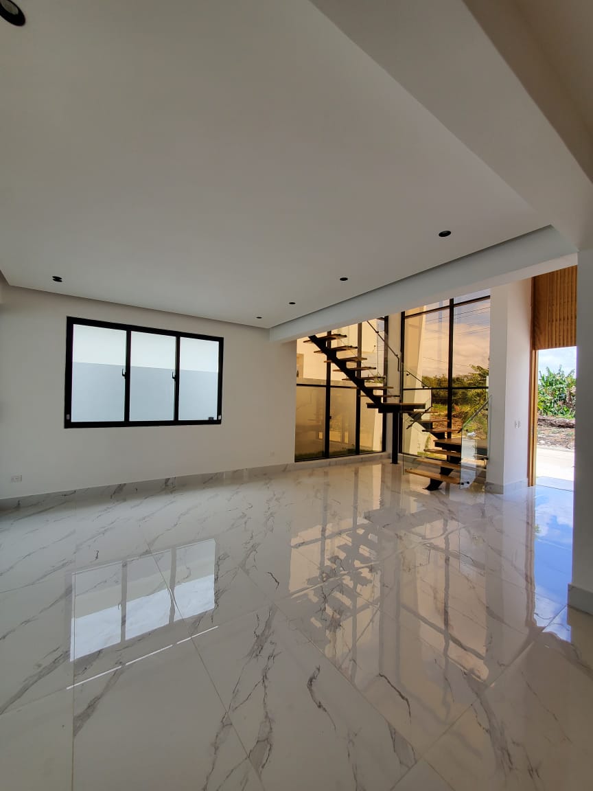 casas - CASA EN VENTA EN GURABO, SANTIAGO. 5