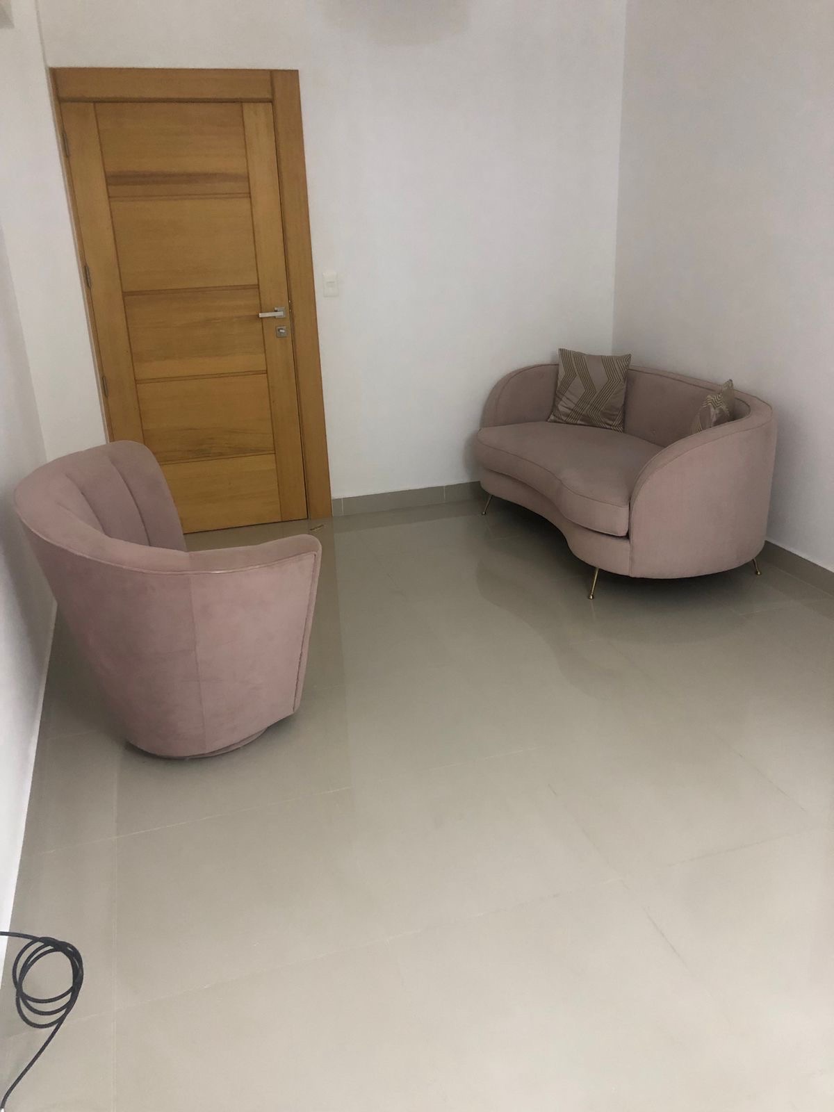 apartamentos - hermoso apartamento en zona céntrica los prados  8