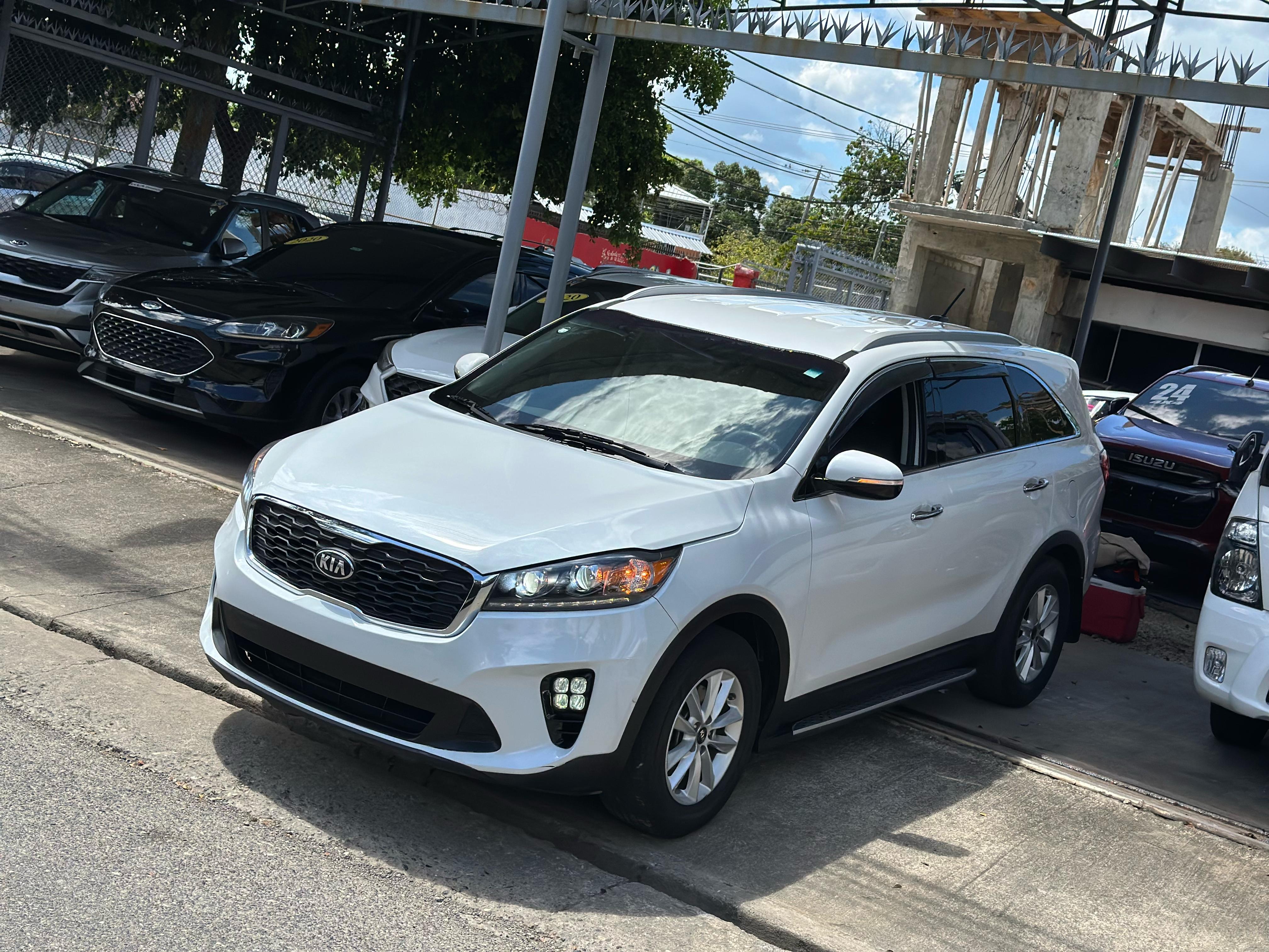 jeepetas y camionetas - 2020 KIA SORENTO LX CLEAN CARFAX