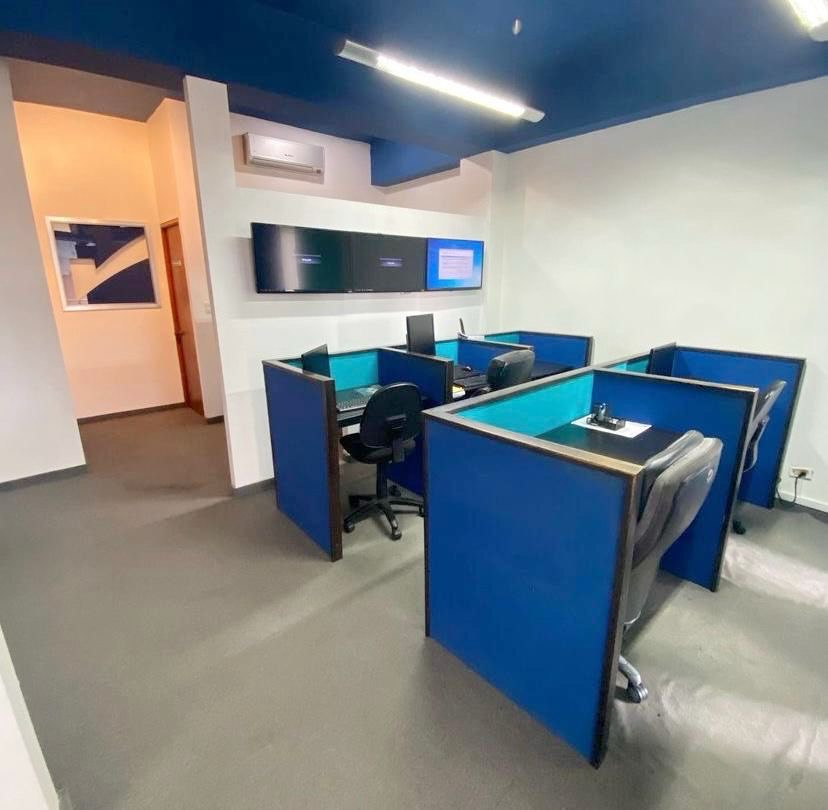 oficinas y locales comerciales - Local céntrico en el millon 3