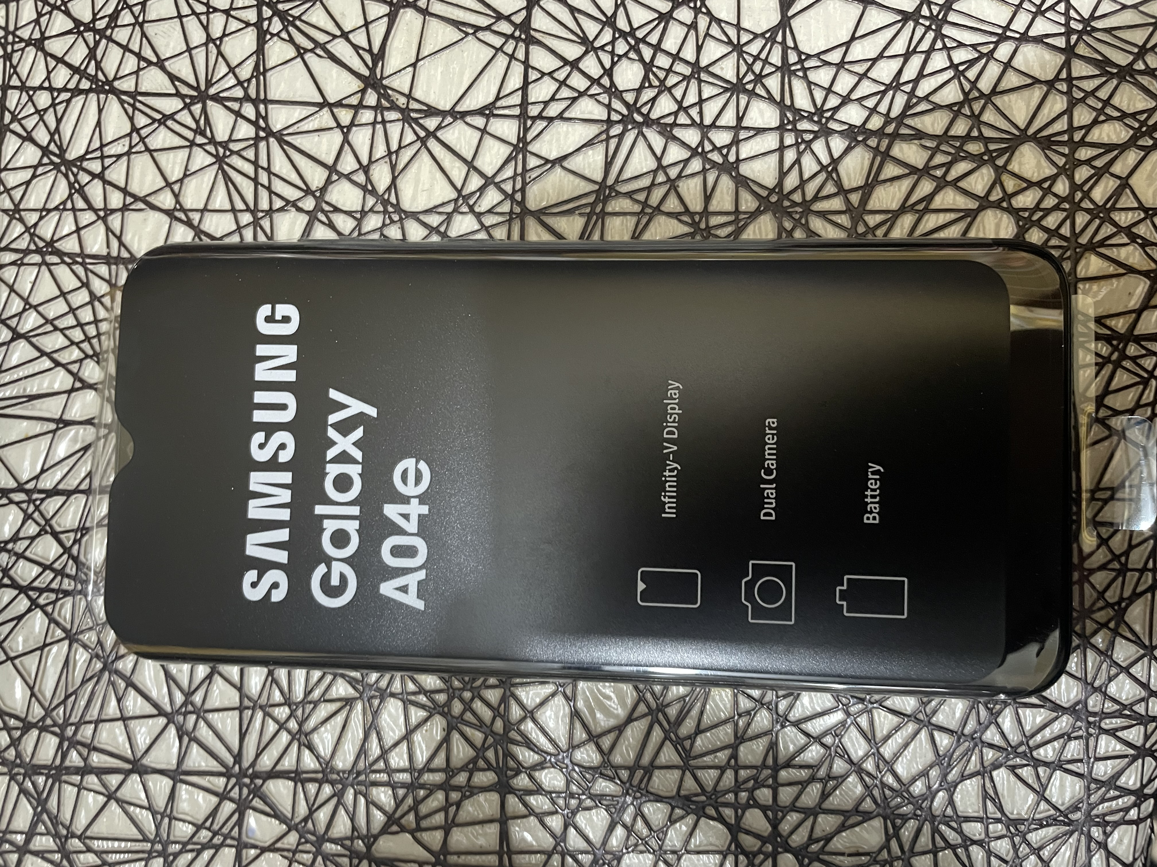 celulares y tabletas - Samsung Galaxy A04e -Nuevo, Versión Claro  