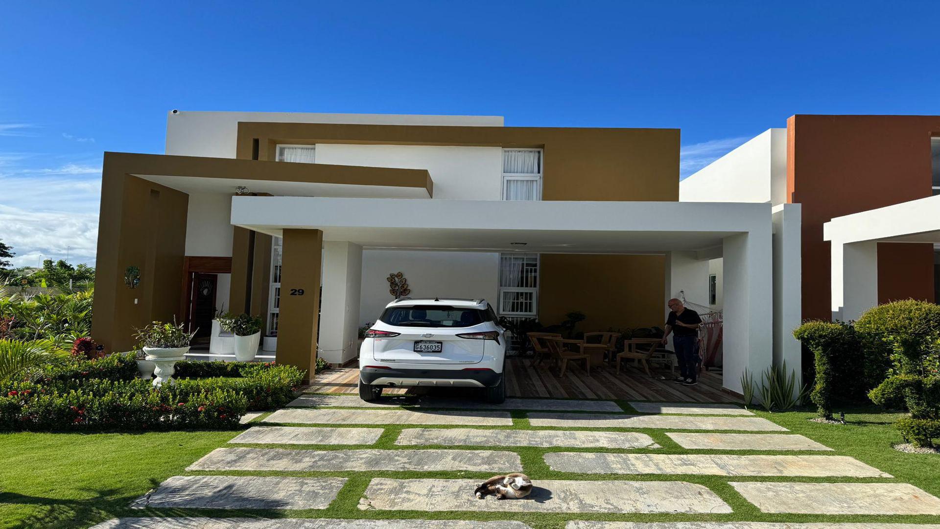casas - VENDO casa AMUEBLADA en Higuey en Nature Residences  1