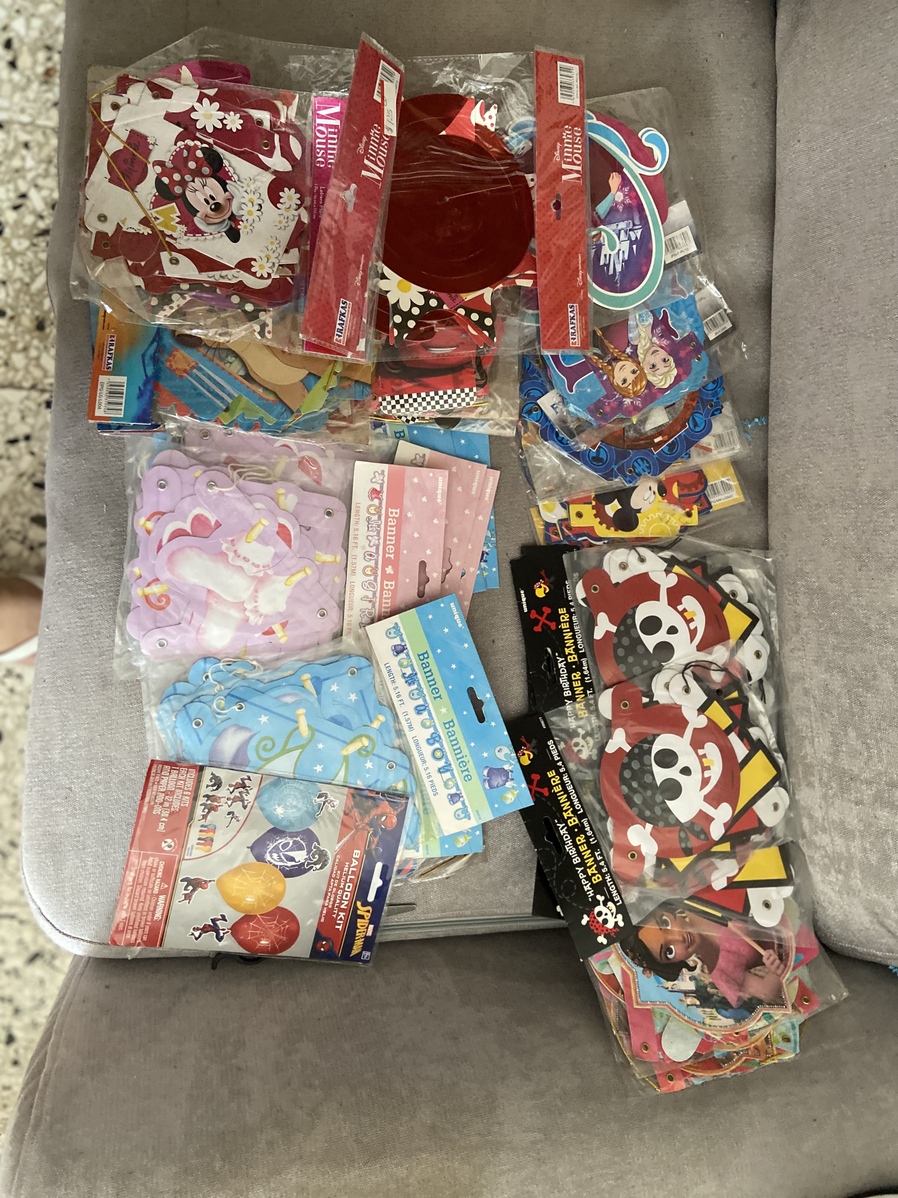negocios en venta - Artículos de cumpleaños  5